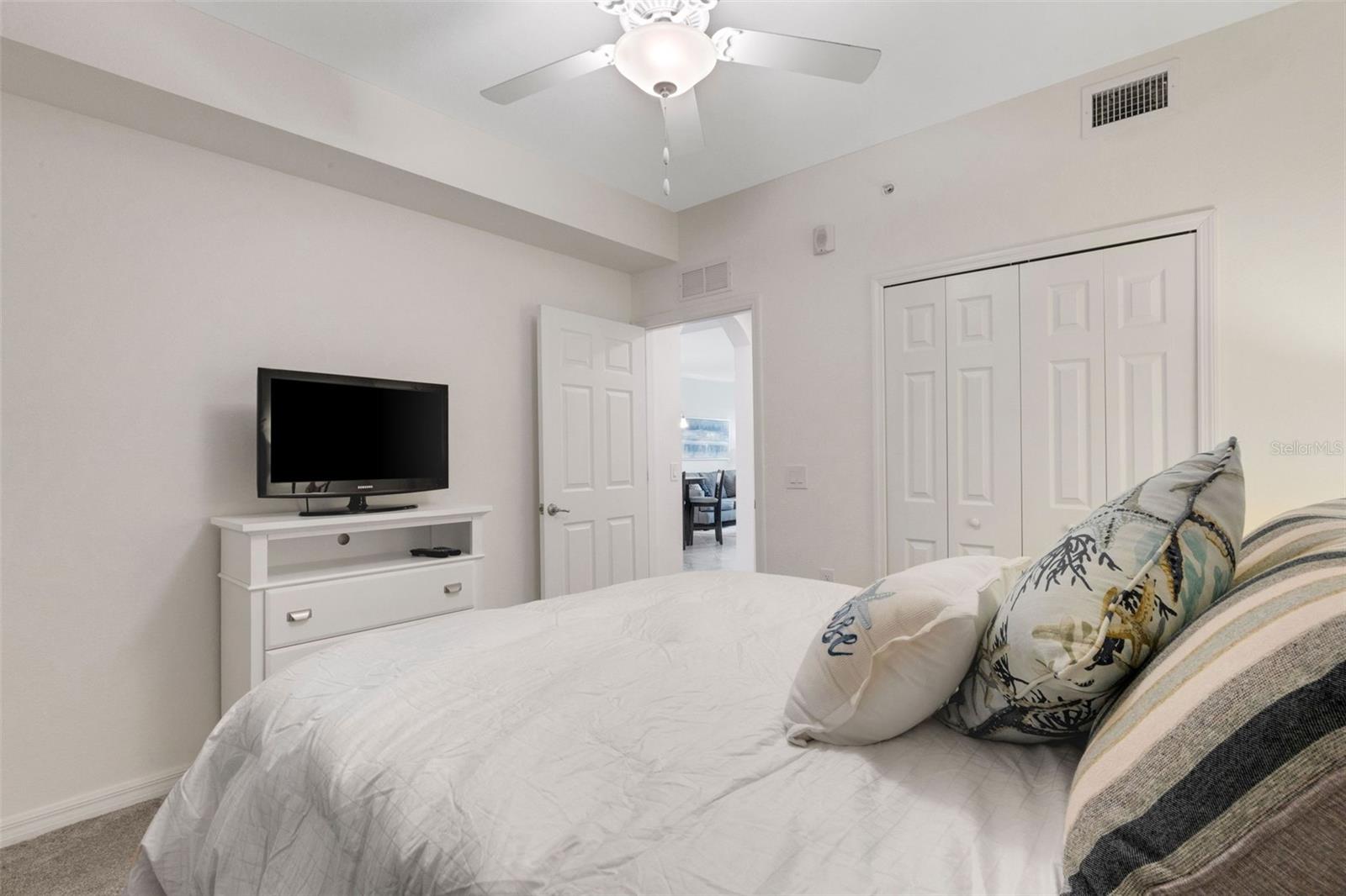 TERRACE IV AT LAKEWOOD NATIONAL PH I - Residential