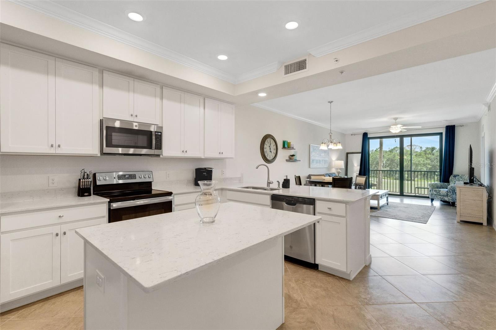 TERRACE IV AT LAKEWOOD NATIONAL PH I - Residential