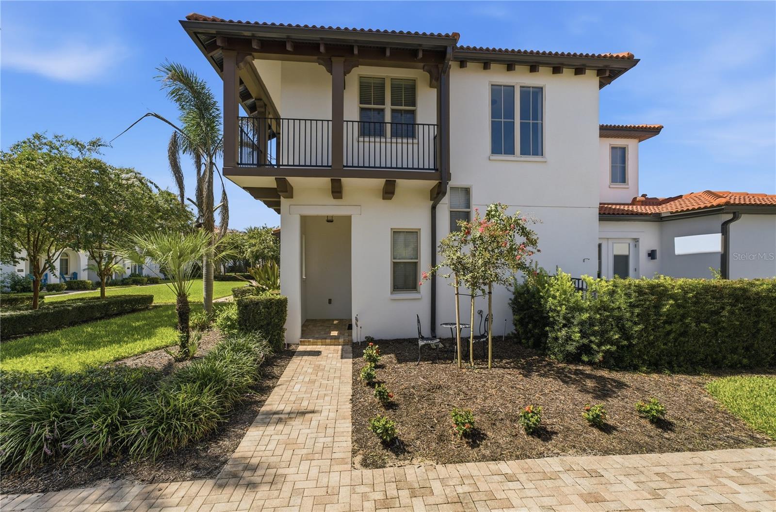 LAKESHORE PRESERVE - Residential