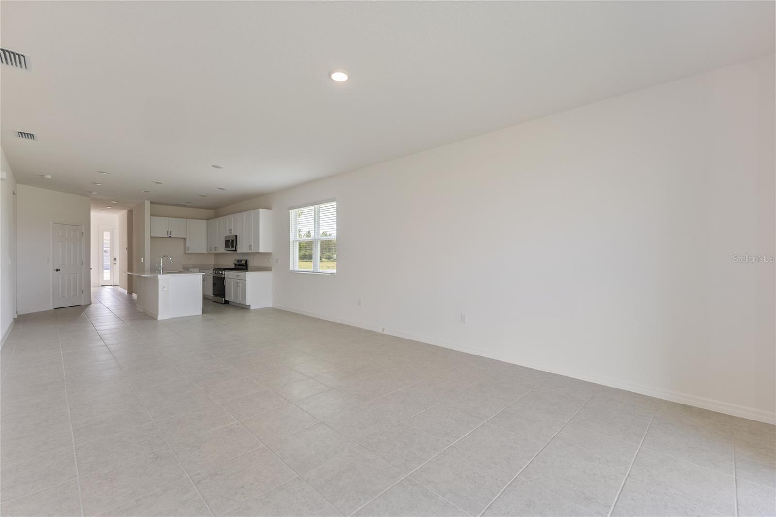 HIGHFIELD AT TWISTED OAKS - Residential