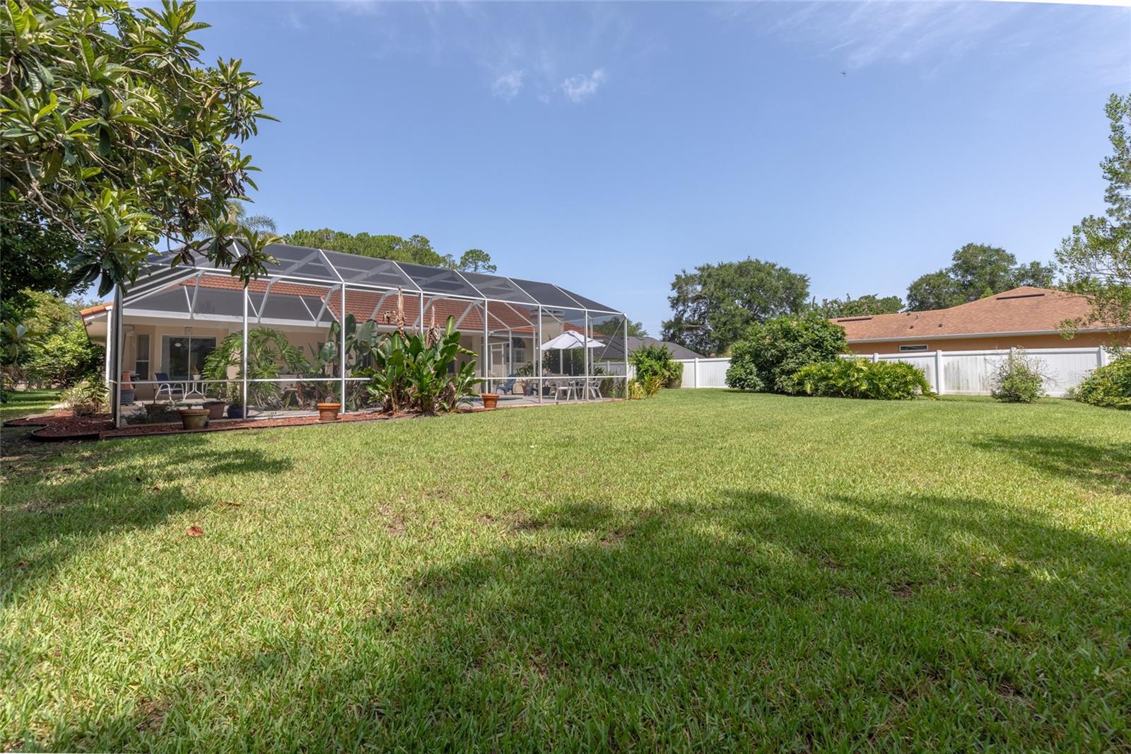 PINE LAKES - Residential
