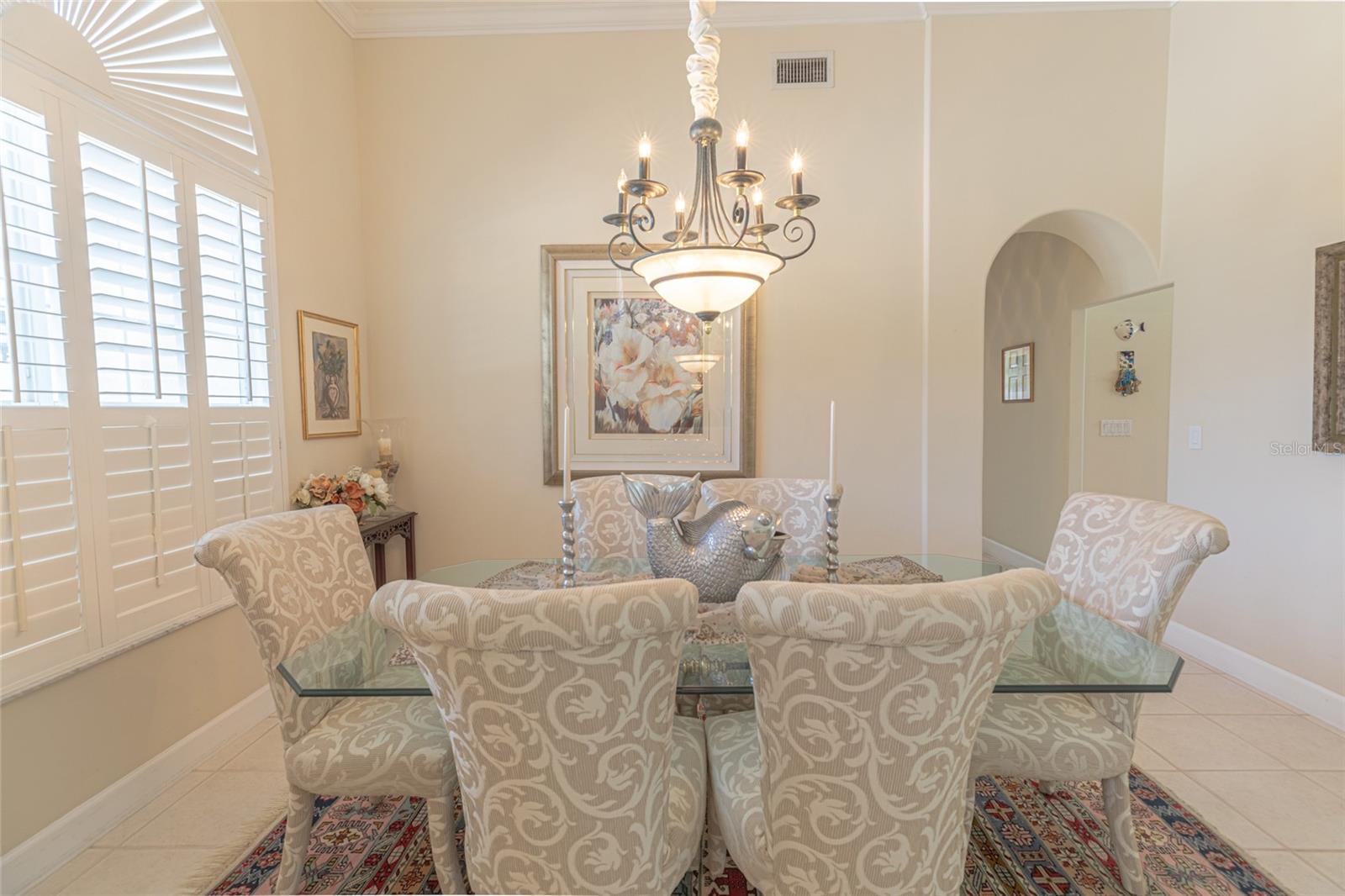 PINE LAKES - Residential