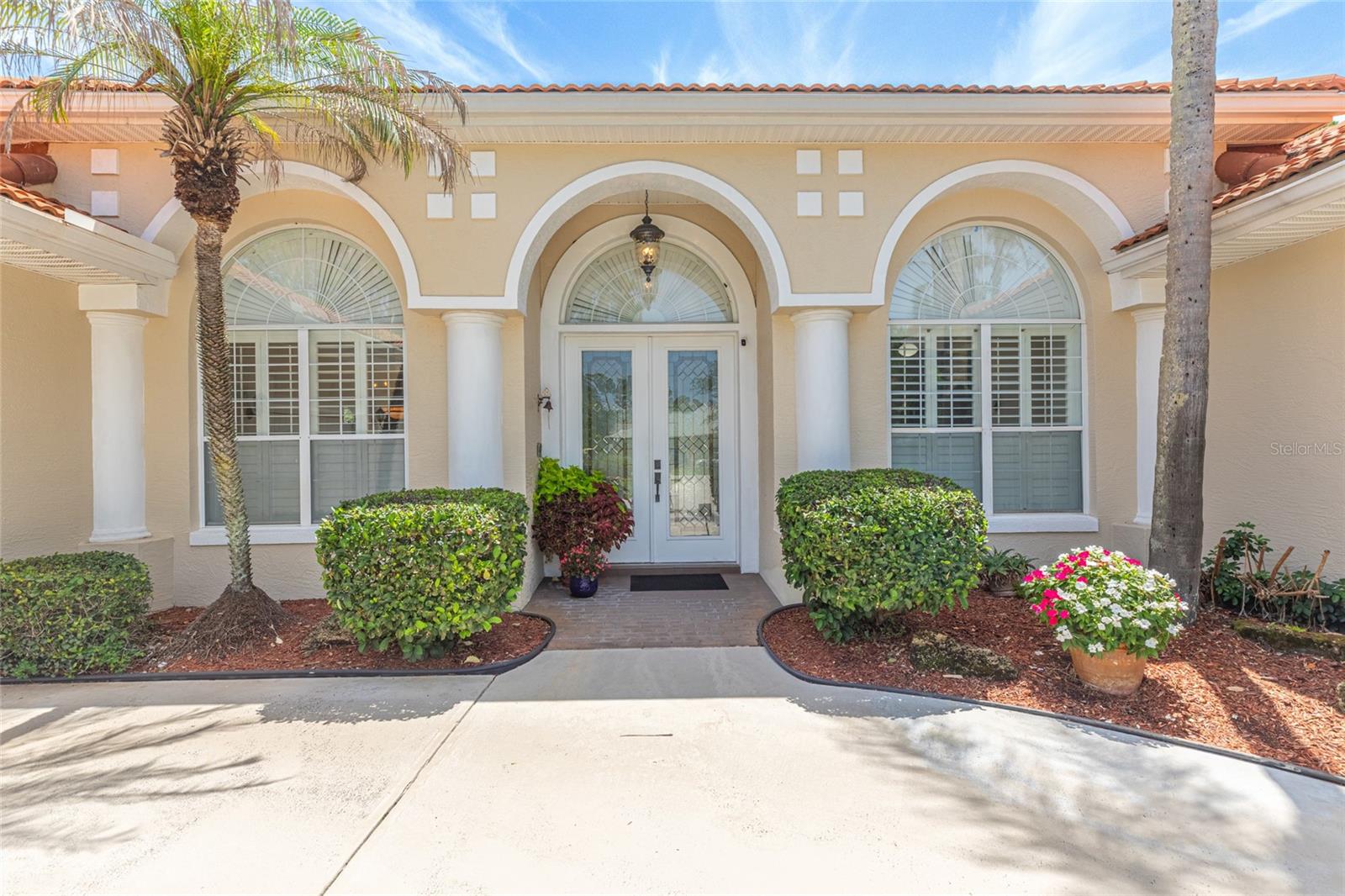 PINE LAKES - Residential
