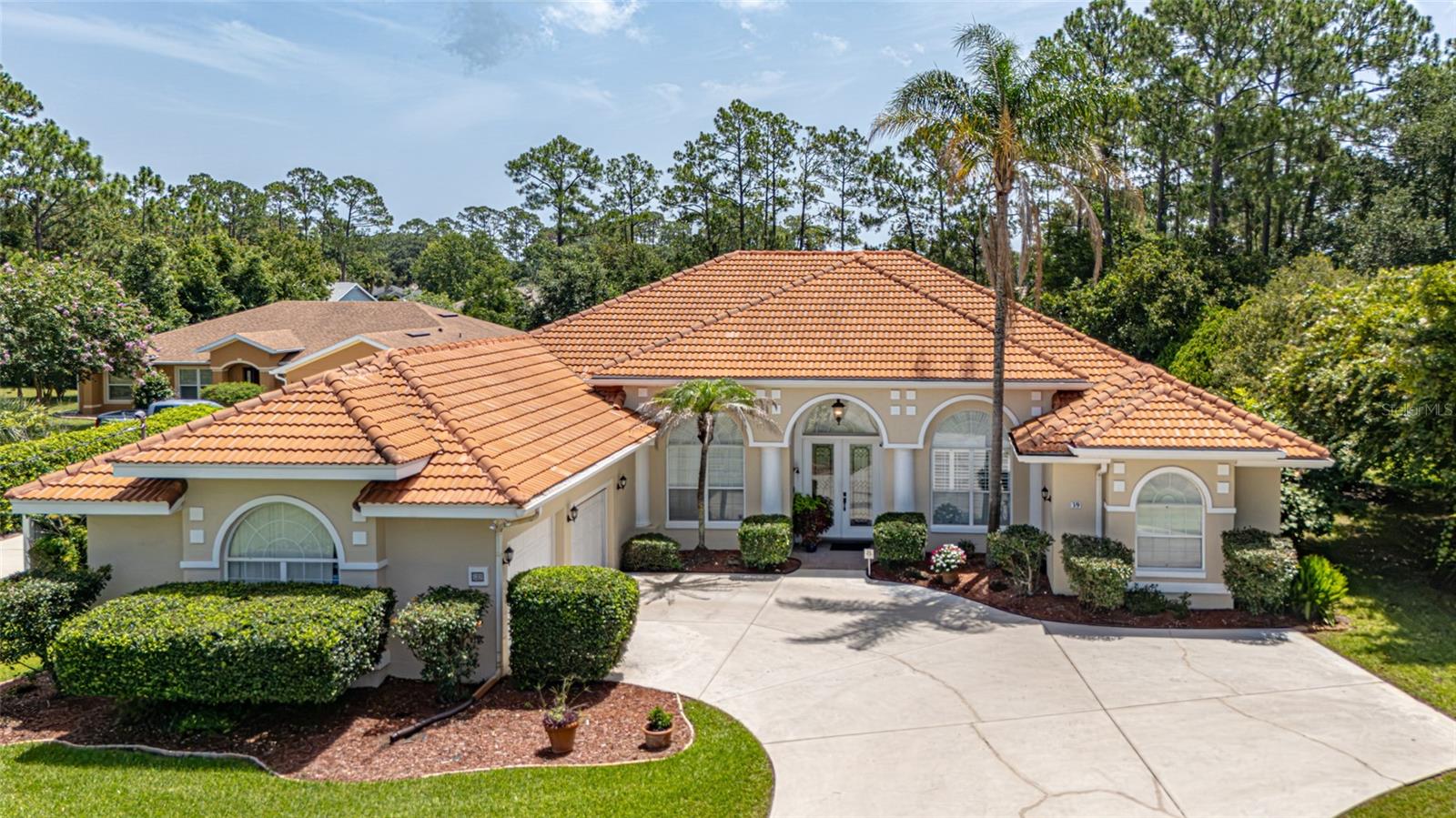 PINE LAKES - Residential