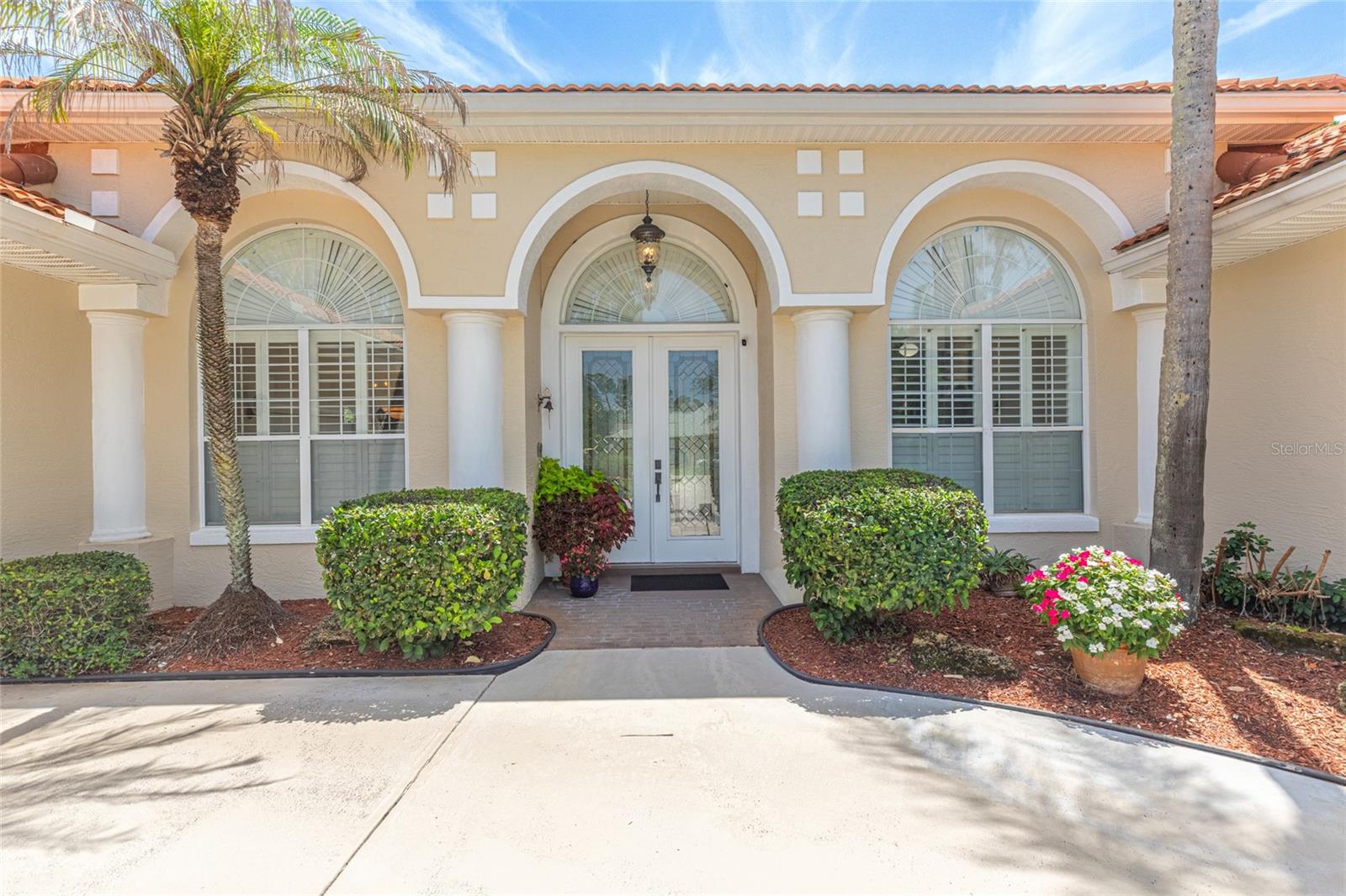 PINE LAKES - Residential