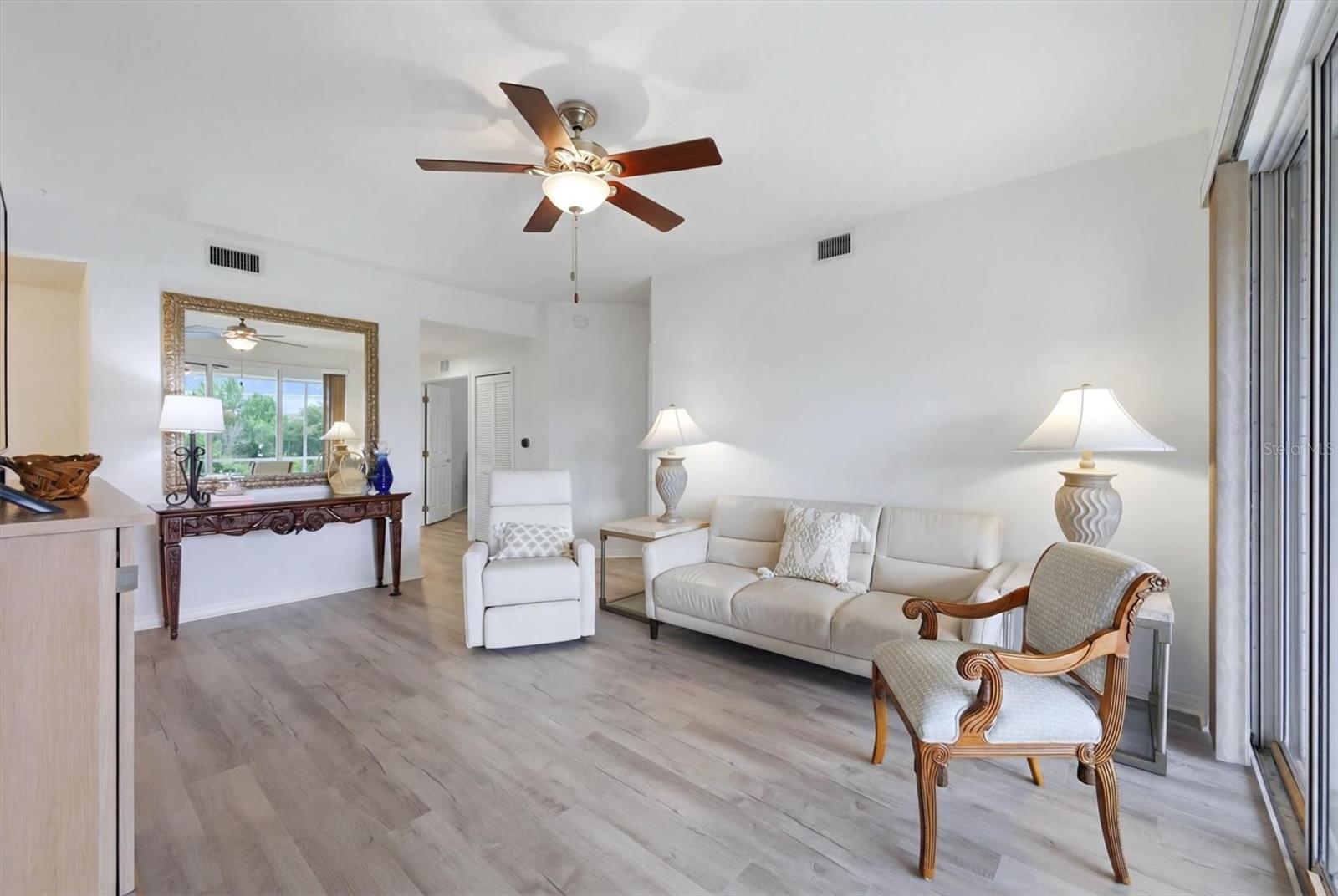 ARIELLE/PALMER RANCH SEC IV - Residential