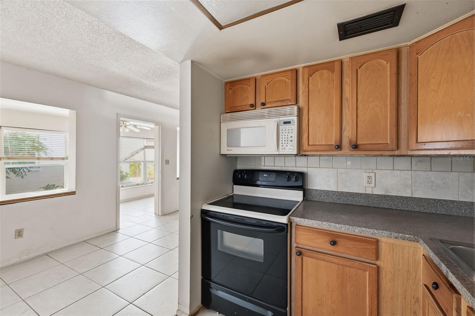 TIFFANY GARDENS APTS CONDO - Residential