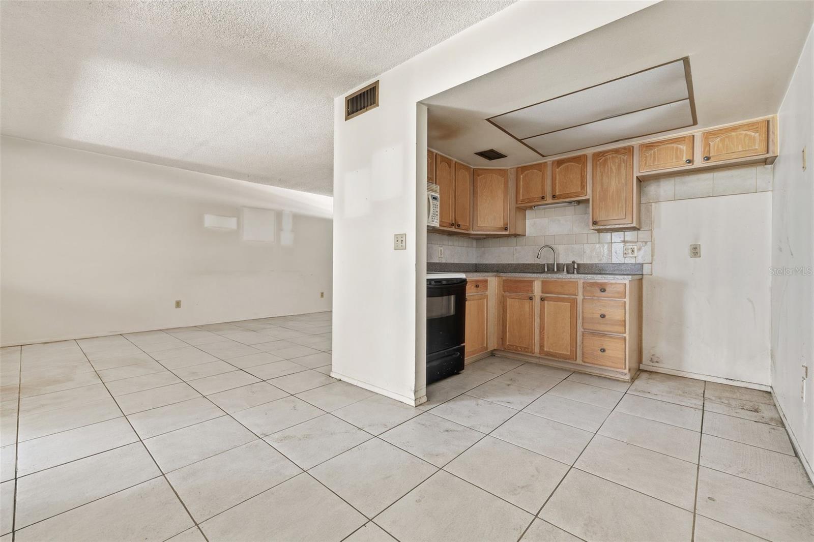 TIFFANY GARDENS APTS CONDO - Residential