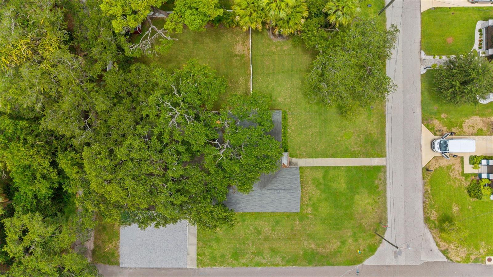 SUBURB ROYAL - Residential