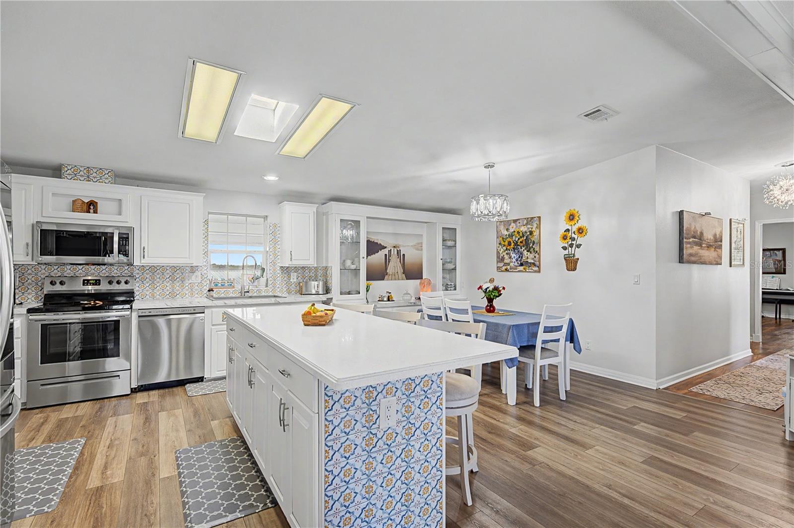 GRAND HORIZONS - Residential
