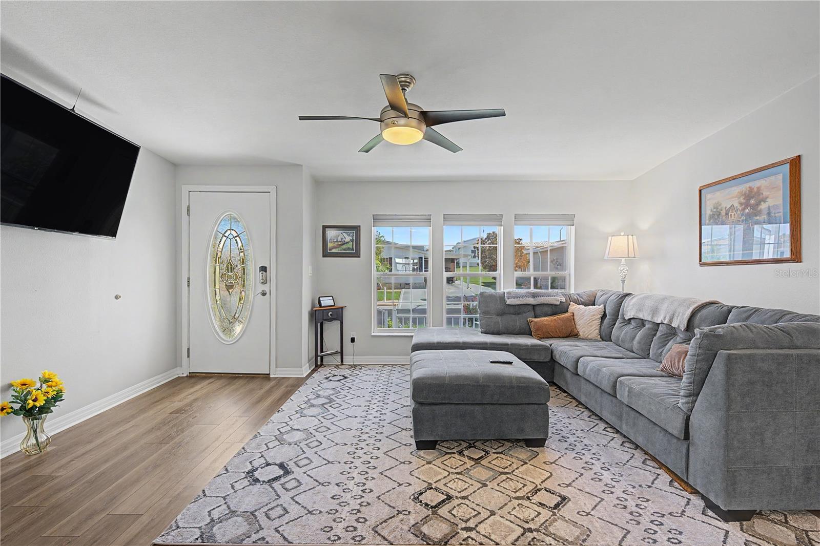 GRAND HORIZONS - Residential