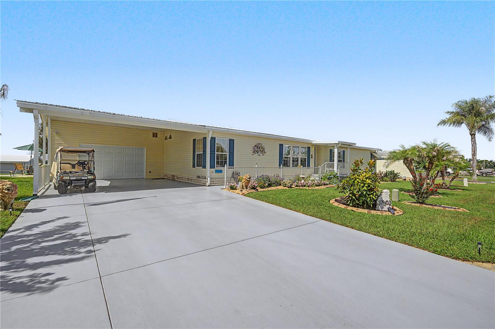 GRAND HORIZONS - Residential