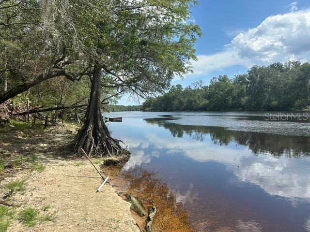 1ST ADD SUWANNEE LANDING SUB - Land