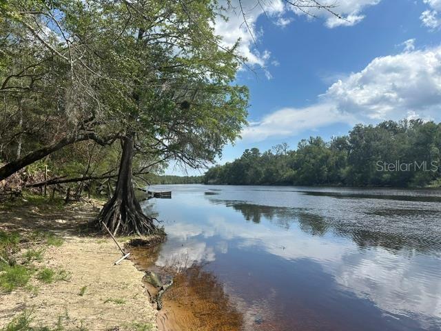 1ST ADD SUWANNEE LANDING SUB - Land