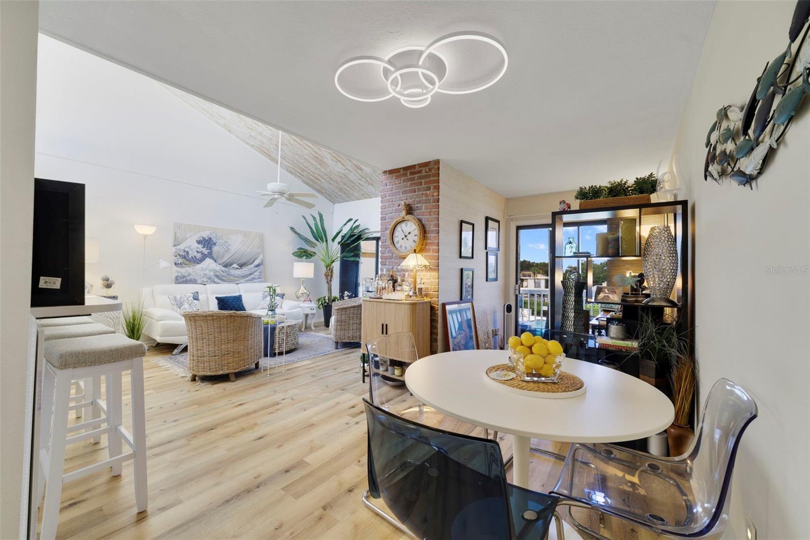 MOUNT DORA BUNKER HILL CONDO - Residential