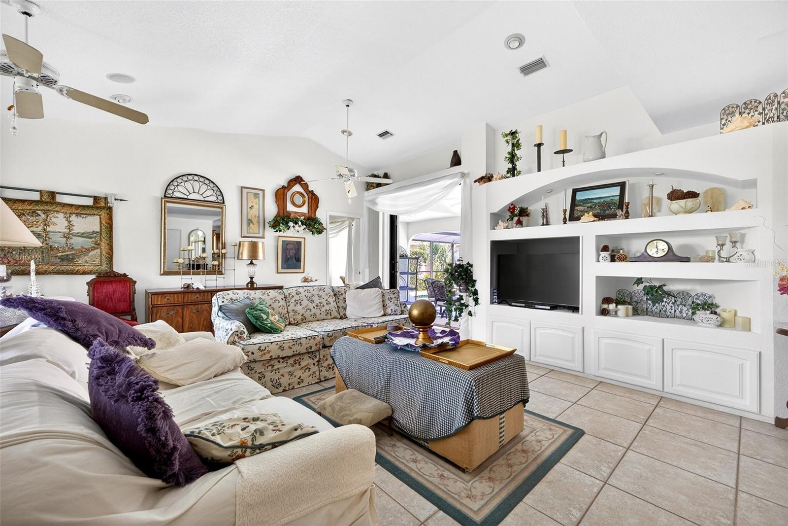 PUNTA GORDA ISLES SEC 15 - Residential