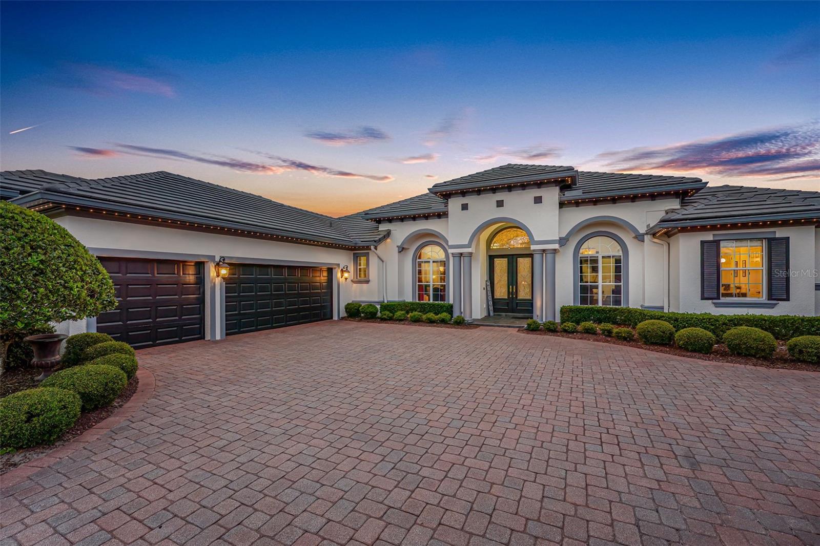 ALAQUA LAKES - Residential