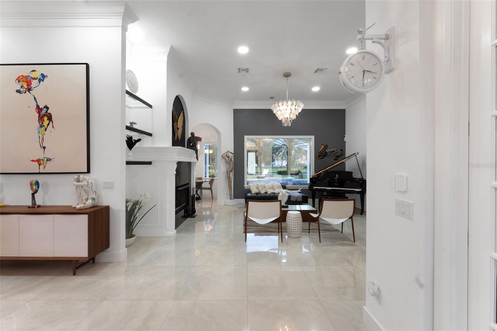 ALAQUA LAKES - Residential