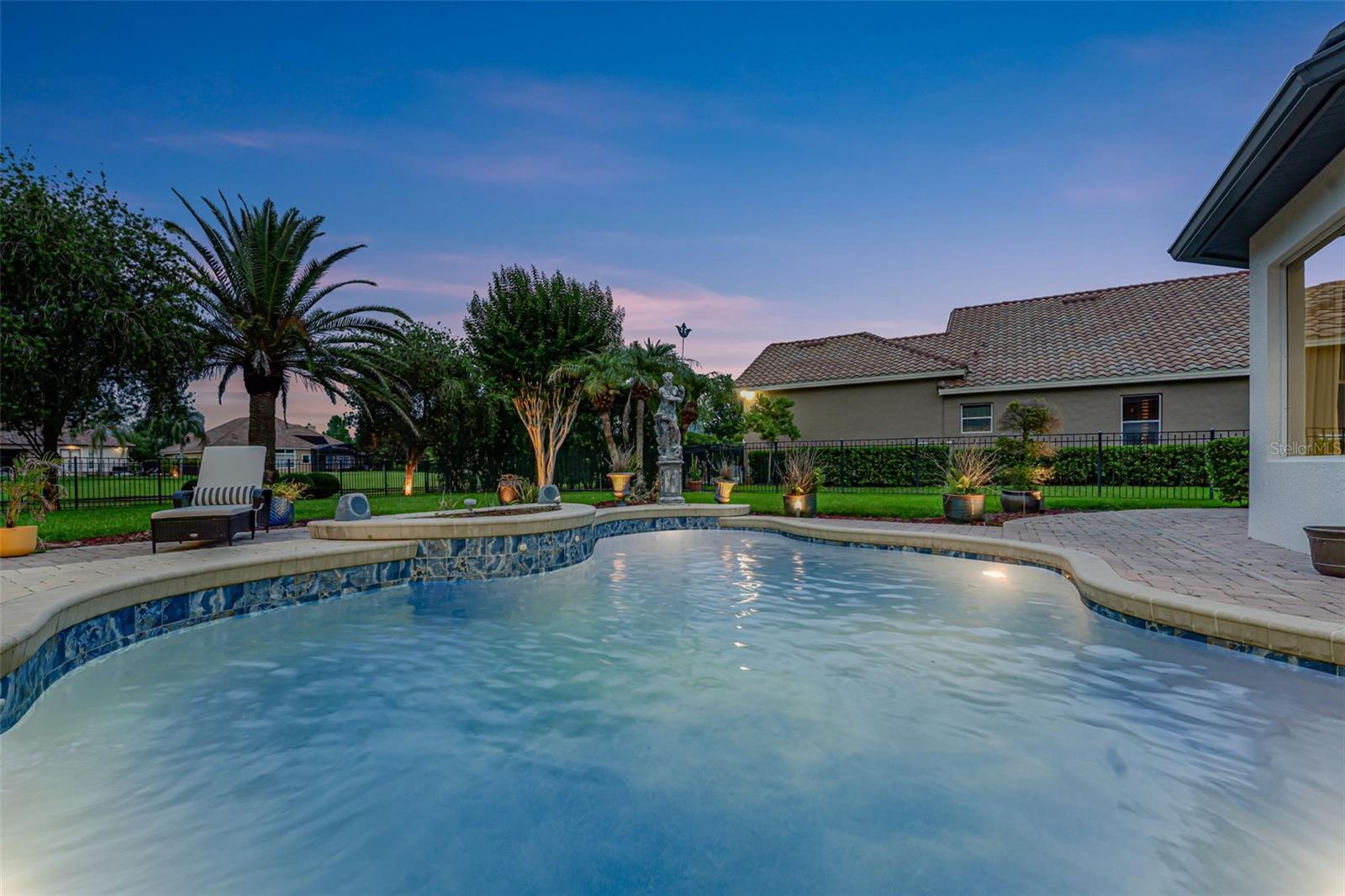 ALAQUA LAKES - Residential