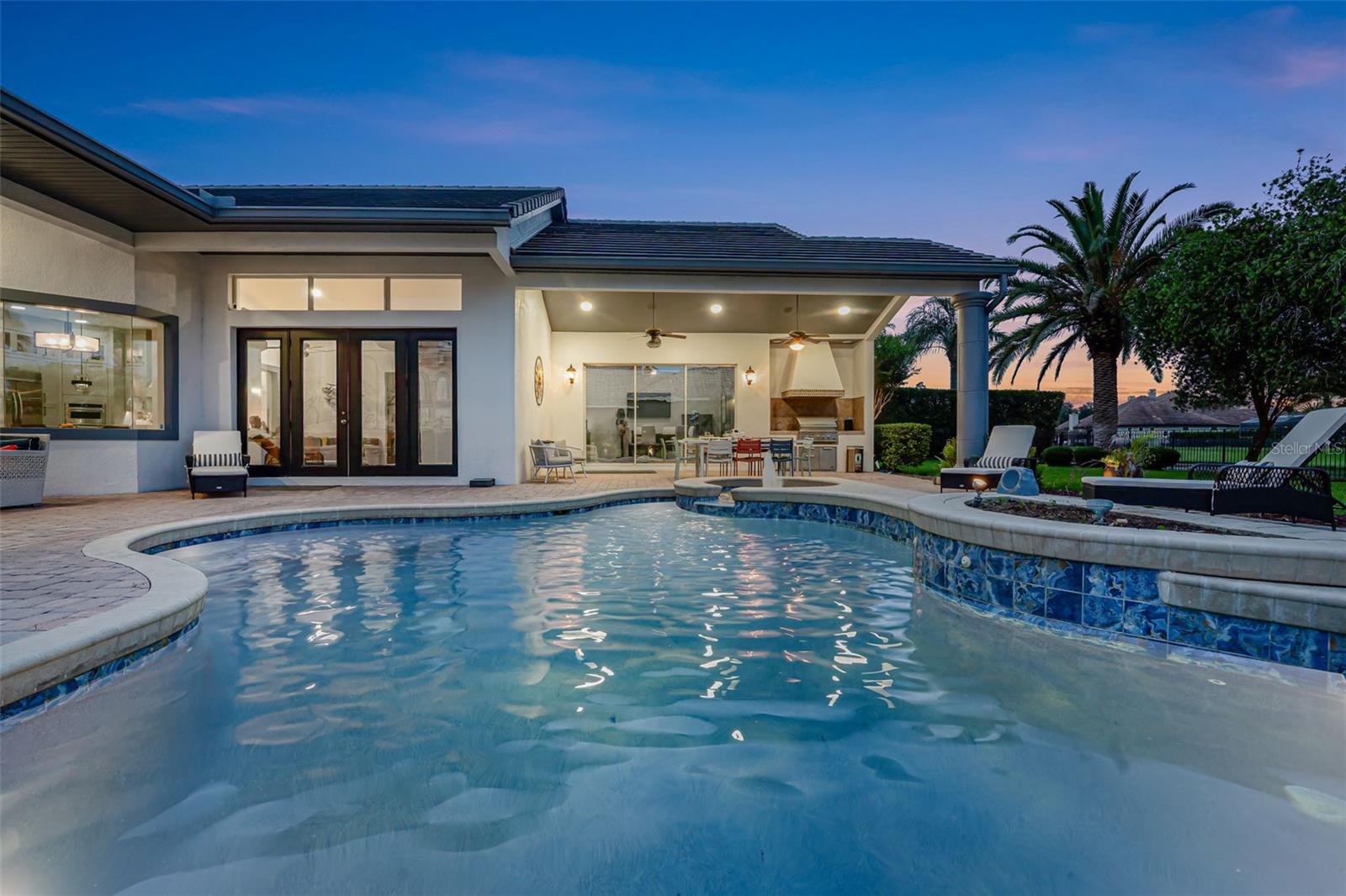 ALAQUA LAKES - Residential