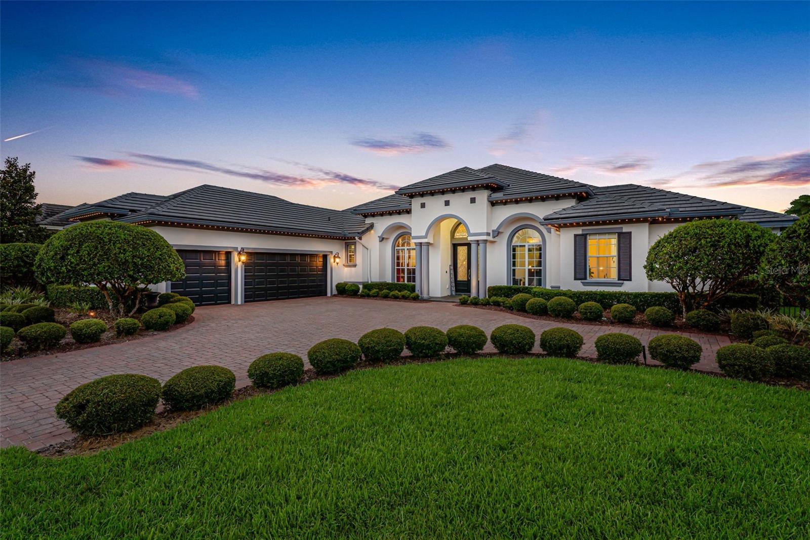 ALAQUA LAKES - Residential