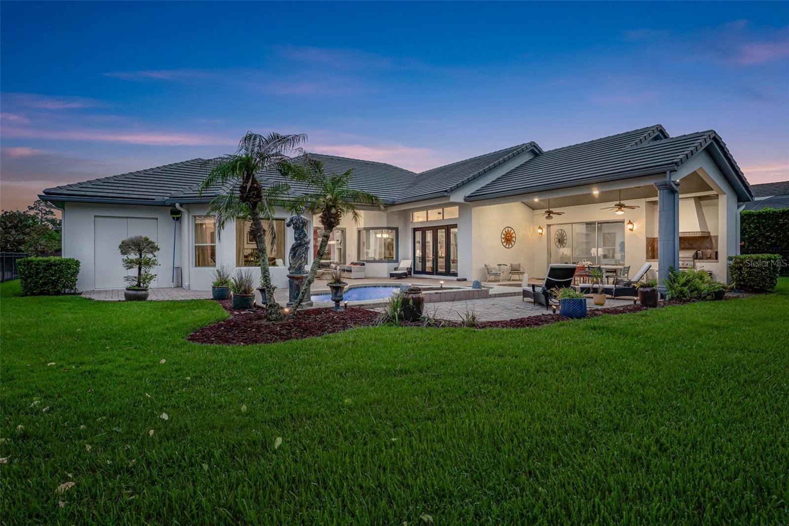 ALAQUA LAKES - Residential