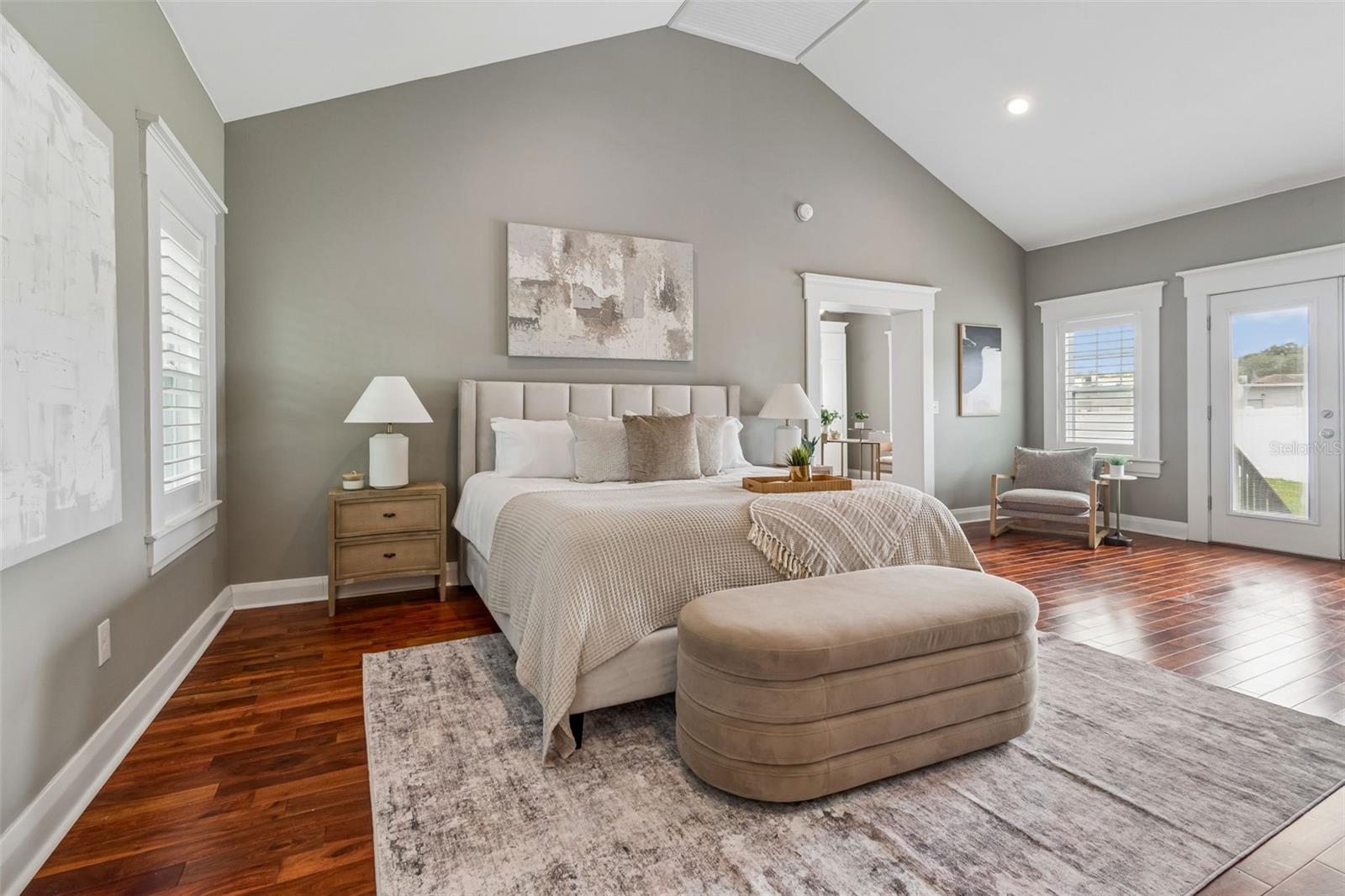 ELENOR PLACE LOT 3 LESS E 10 FT AND LOT 4 - Residential