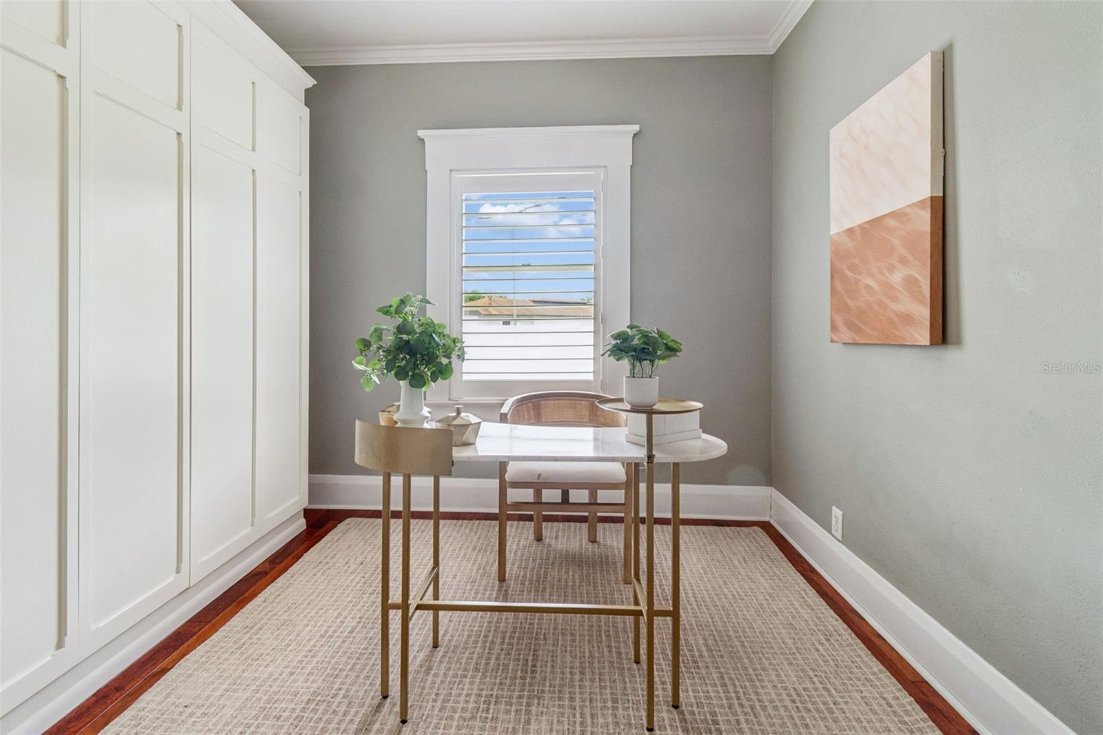 ELENOR PLACE LOT 3 LESS E 10 FT AND LOT 4 - Residential