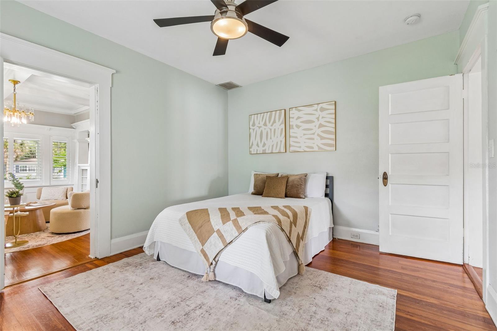 ELENOR PLACE LOT 3 LESS E 10 FT AND LOT 4 - Residential