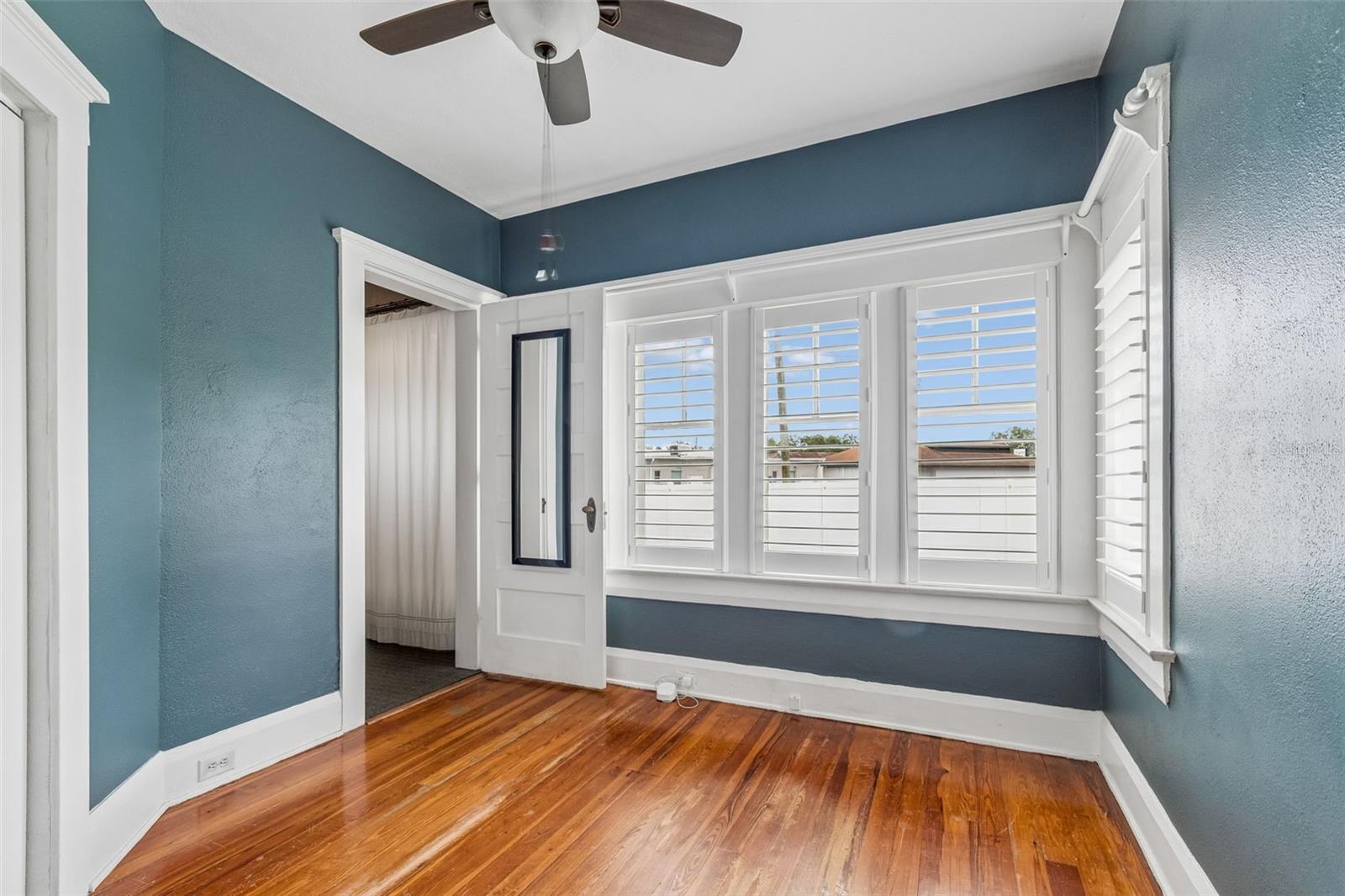 ELENOR PLACE LOT 3 LESS E 10 FT AND LOT 4 - Residential