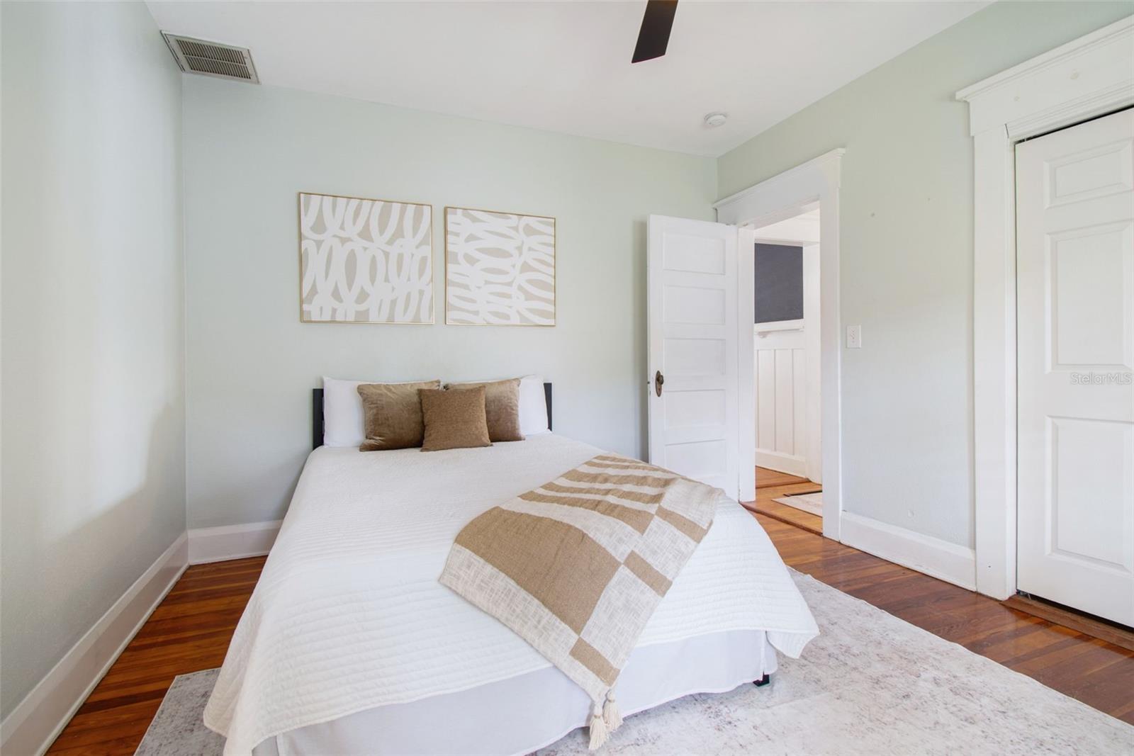 ELENOR PLACE LOT 3 LESS E 10 FT AND LOT 4 - Residential