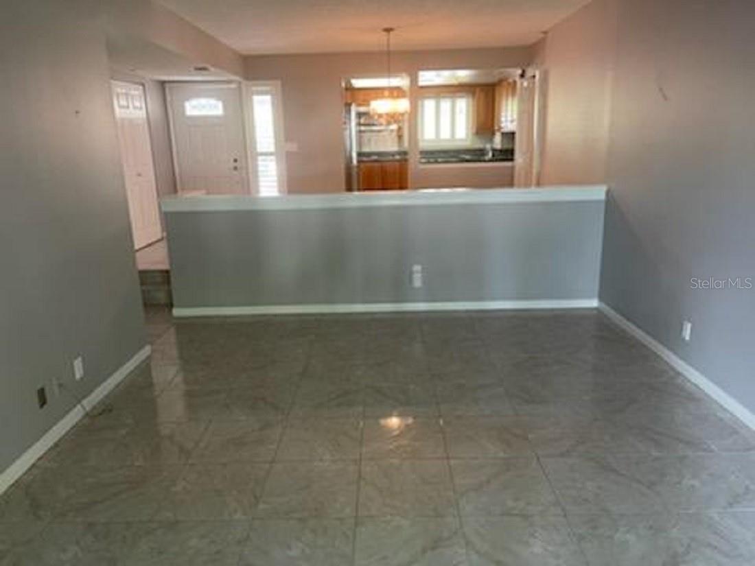 LAKE TARPON SAIL & TENNIS CLUB - Residential Lease