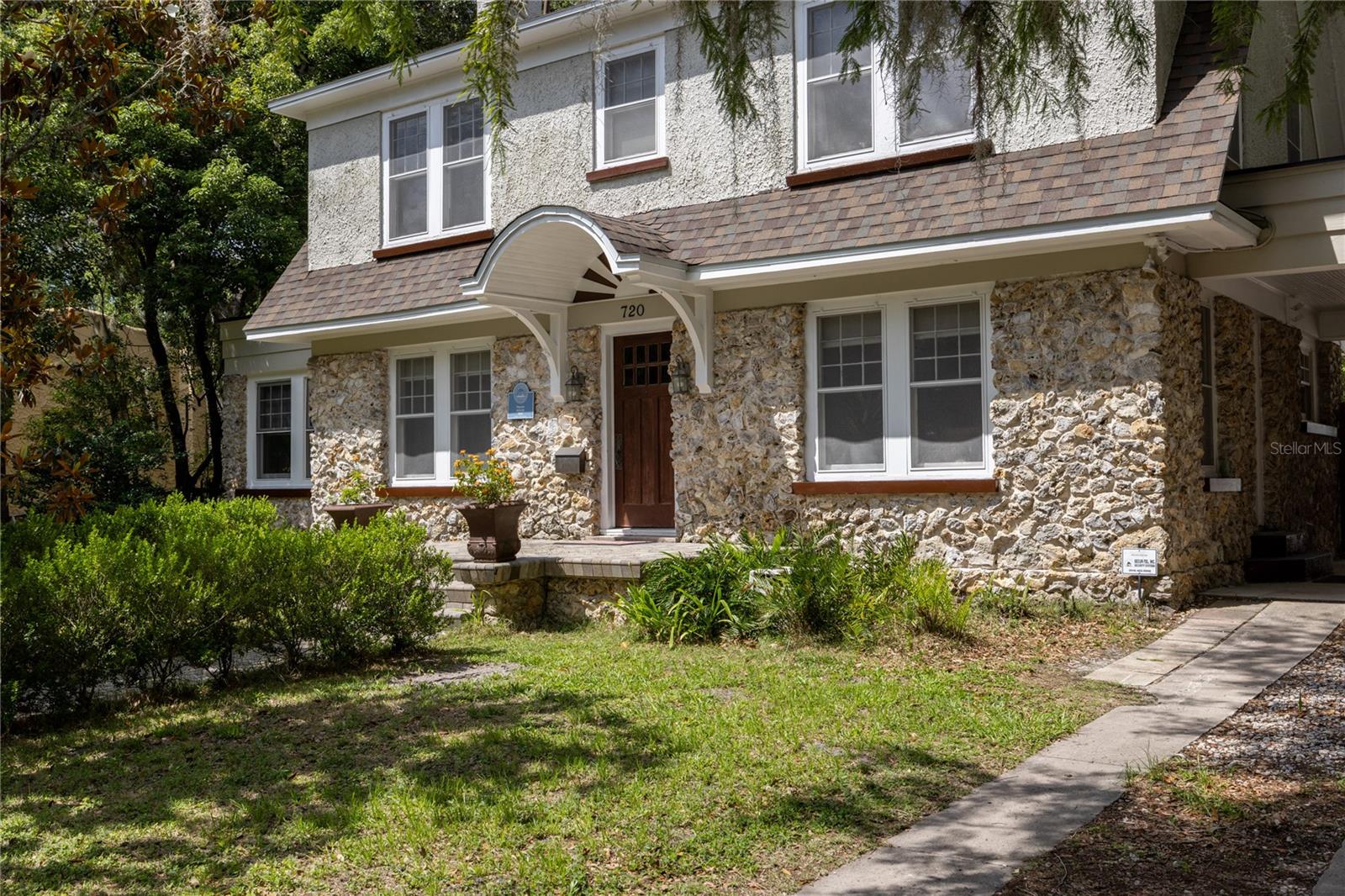 HIGHLANDS - Residential