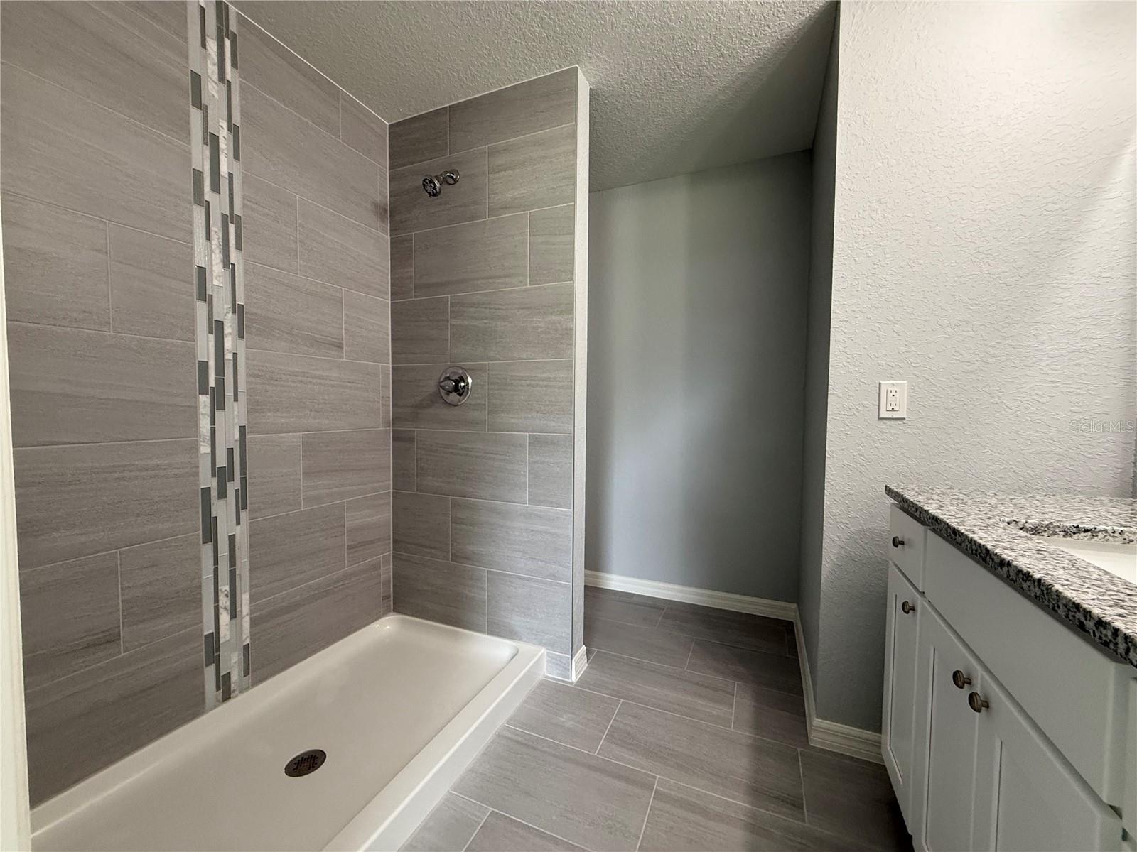ROLLING RANCH ESTATES - Residential