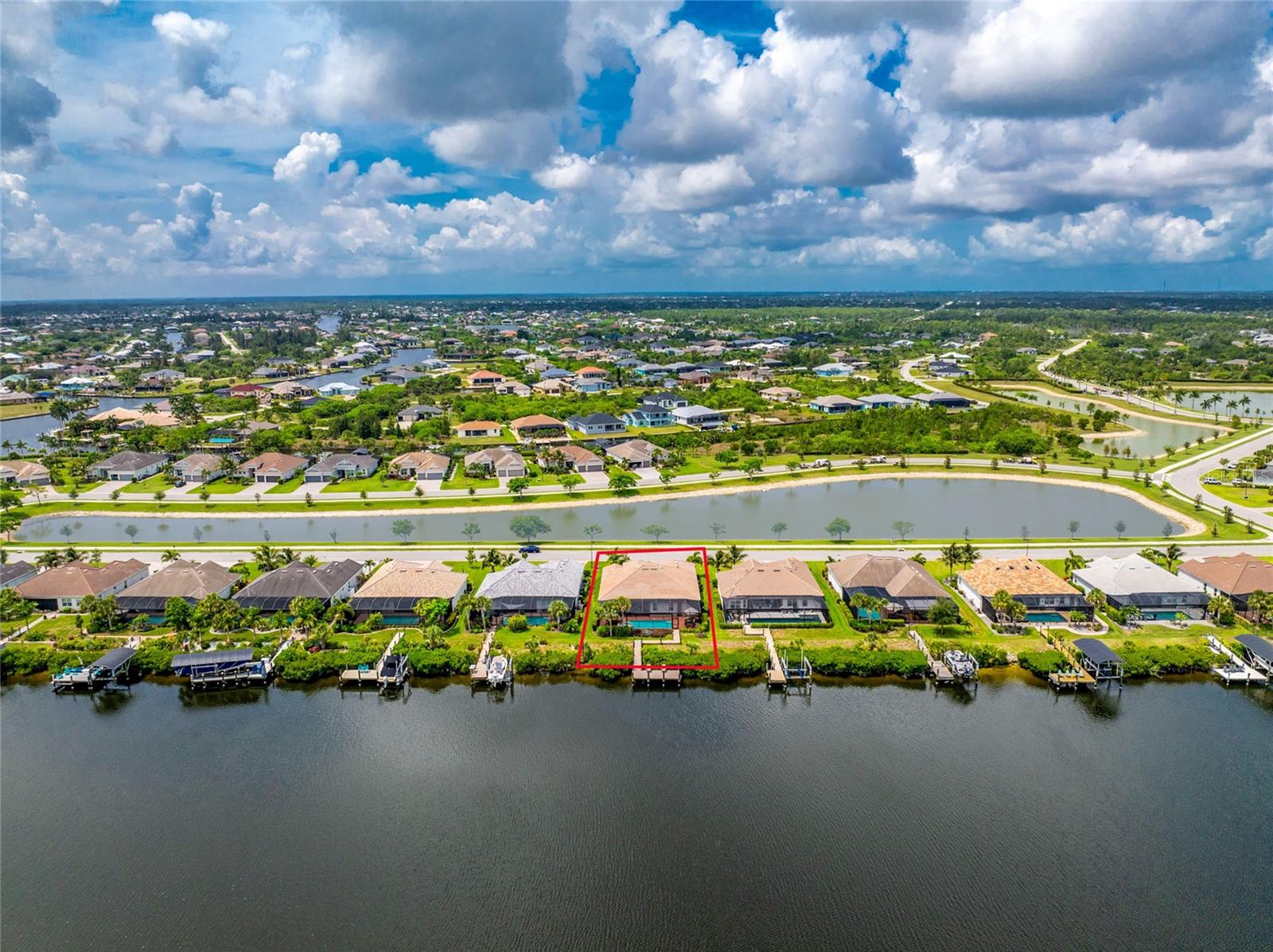 HARBOR WEST - Residential