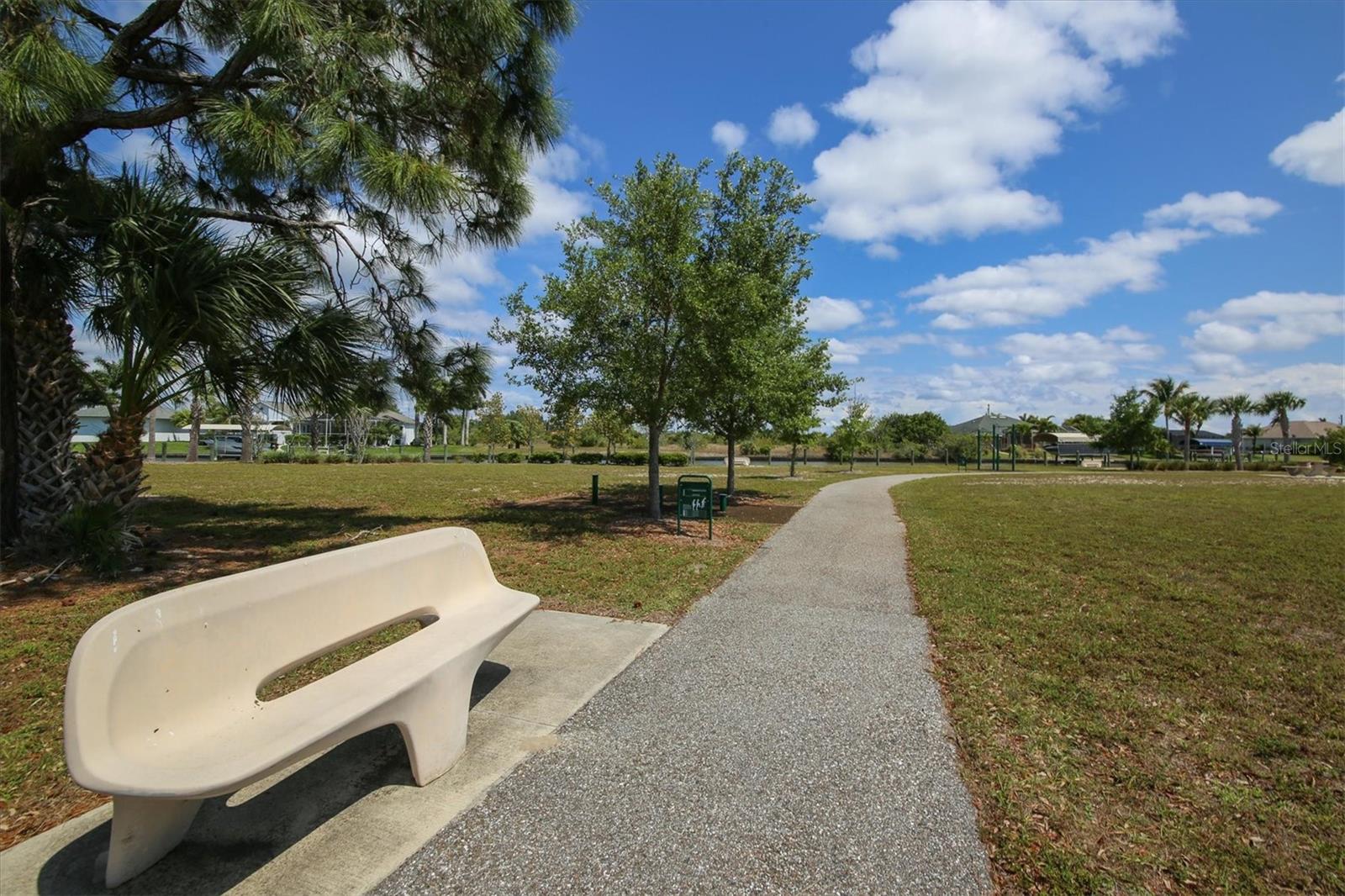 HARBOR WEST - Residential