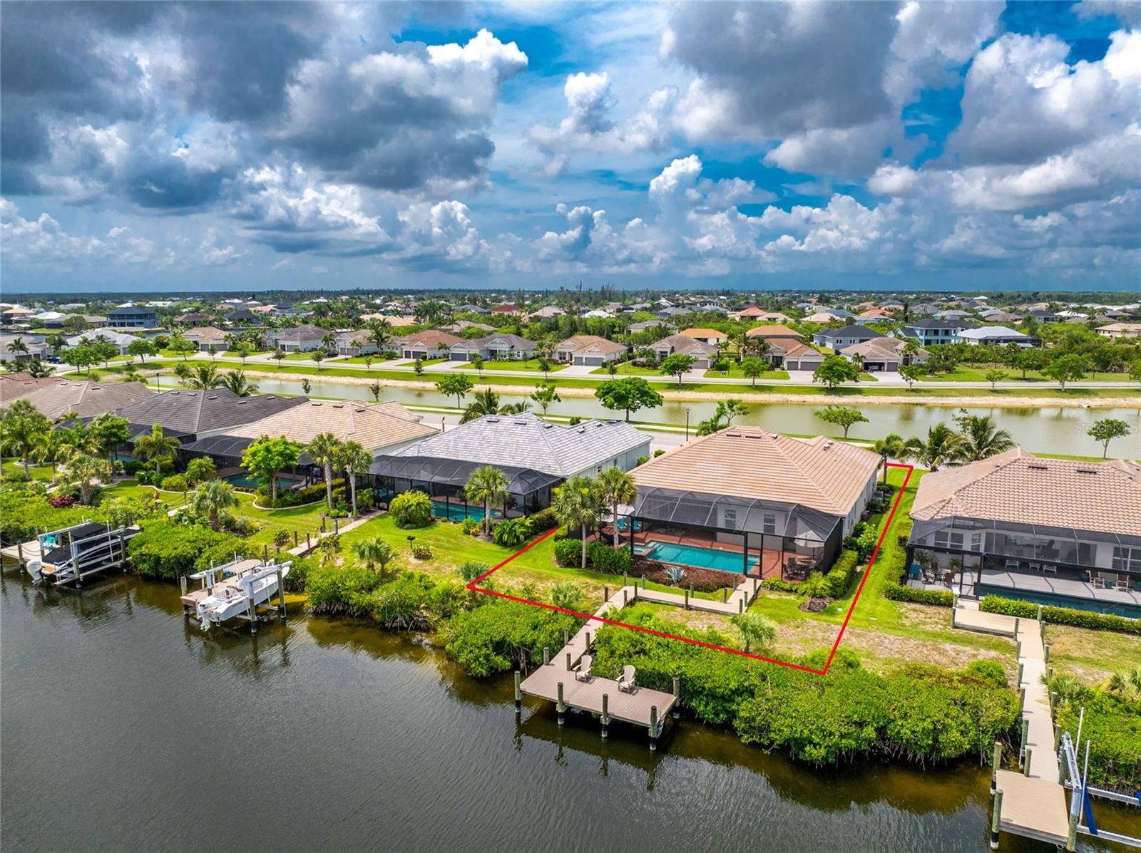 HARBOR WEST - Residential