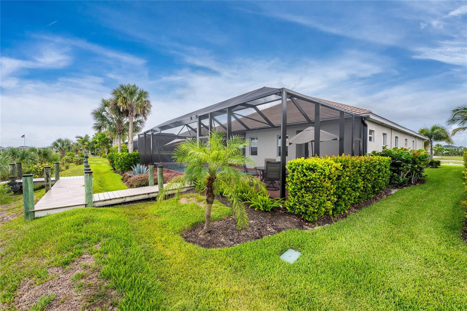 HARBOR WEST - Residential
