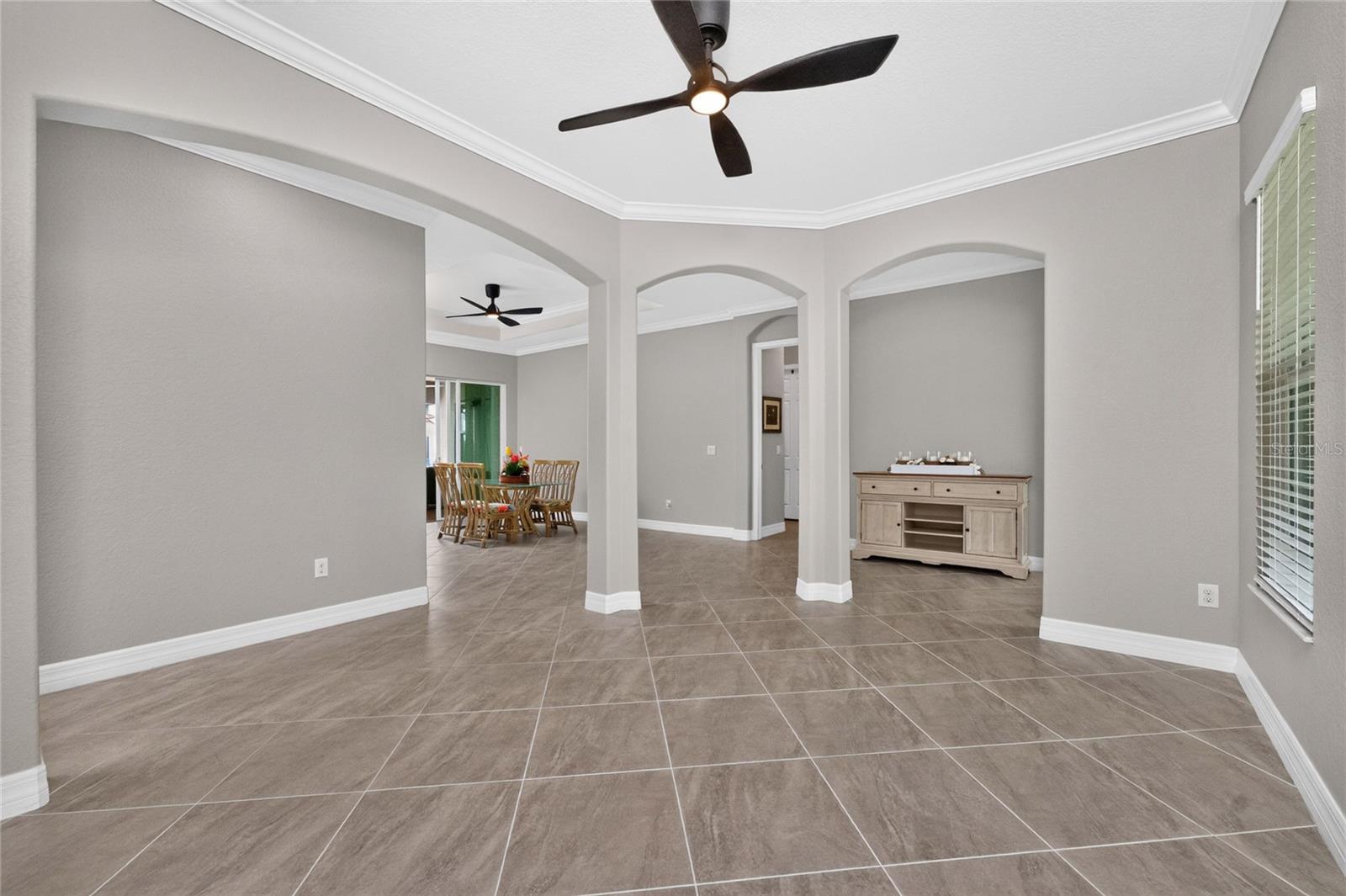 HARBOR WEST - Residential
