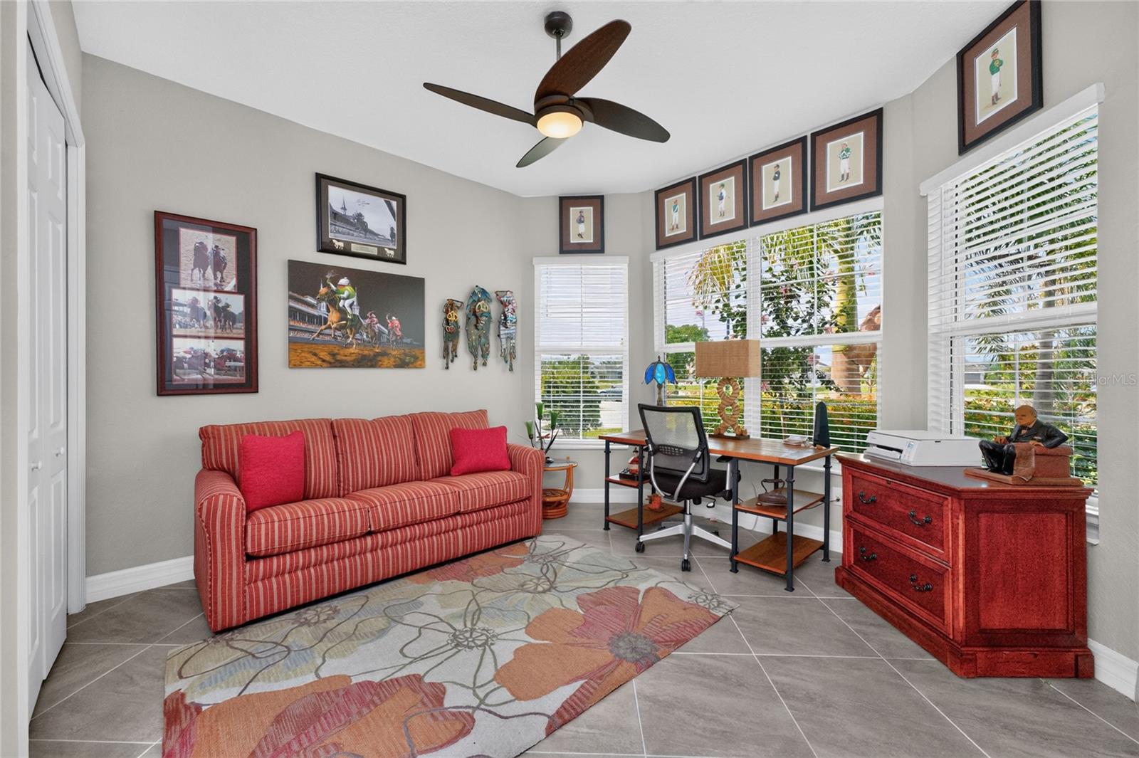 HARBOR WEST - Residential
