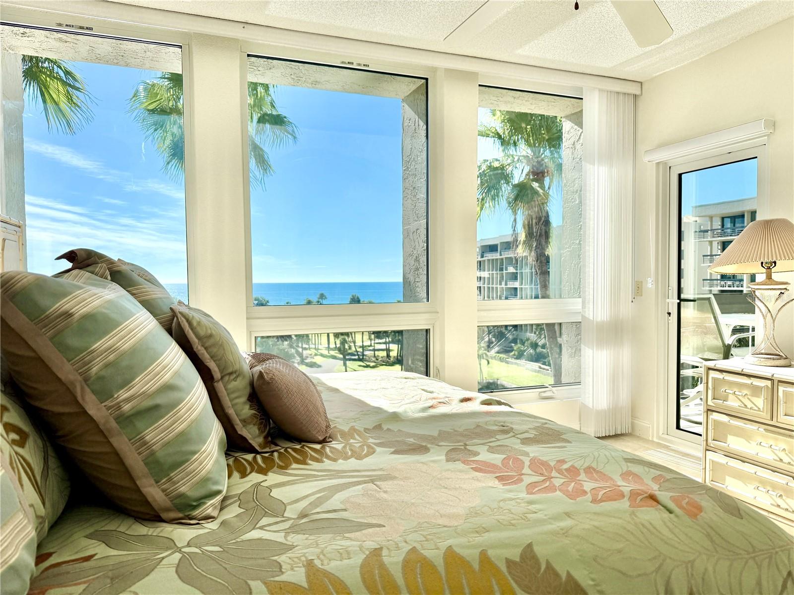 BEACHPLACE II - Residential