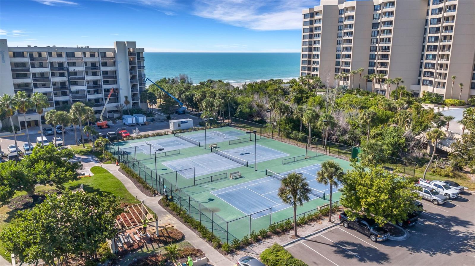 BEACHPLACE II - Residential