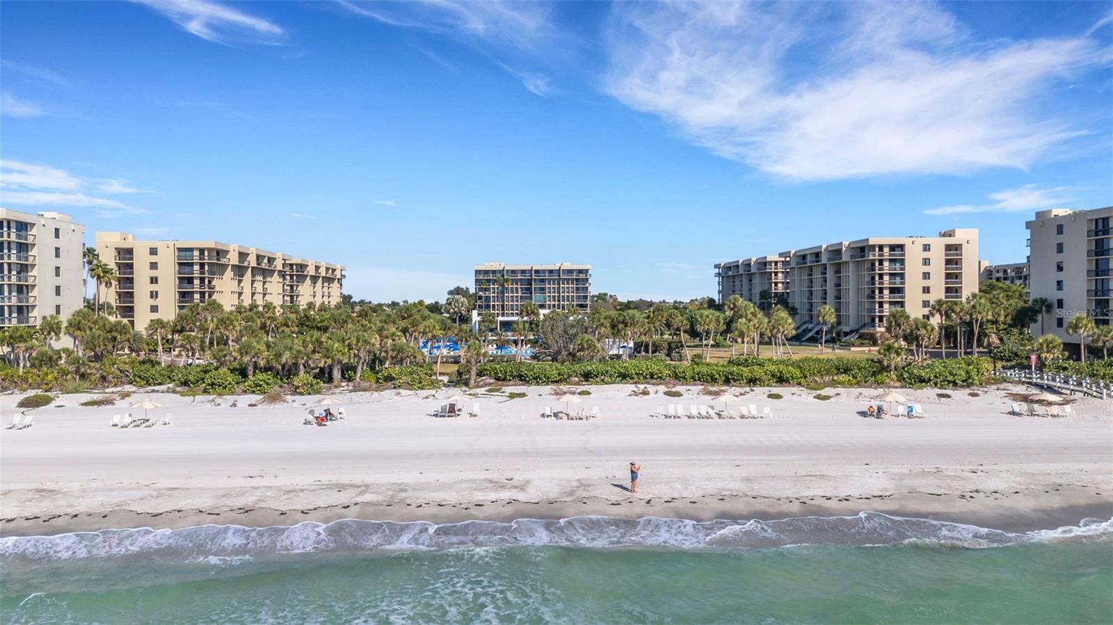 BEACHPLACE II - Residential