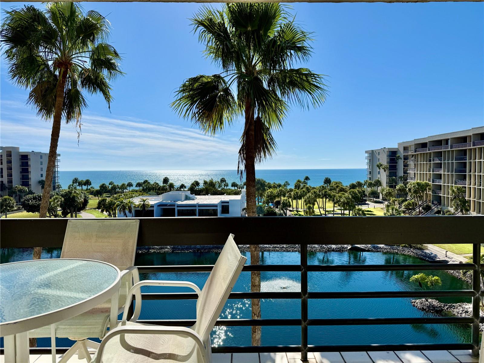 BEACHPLACE II - Residential