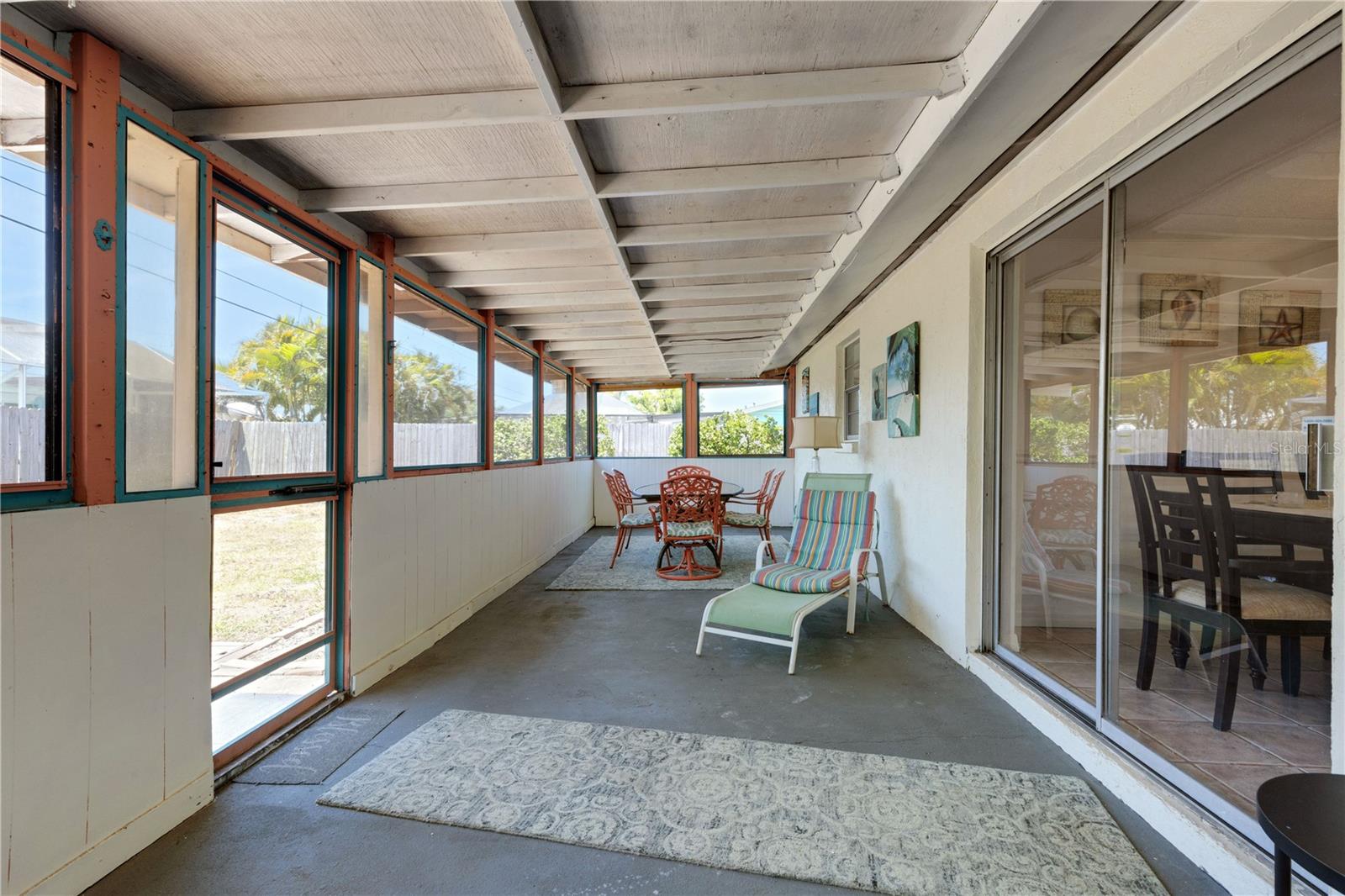 SOUTH VENICE - Residential