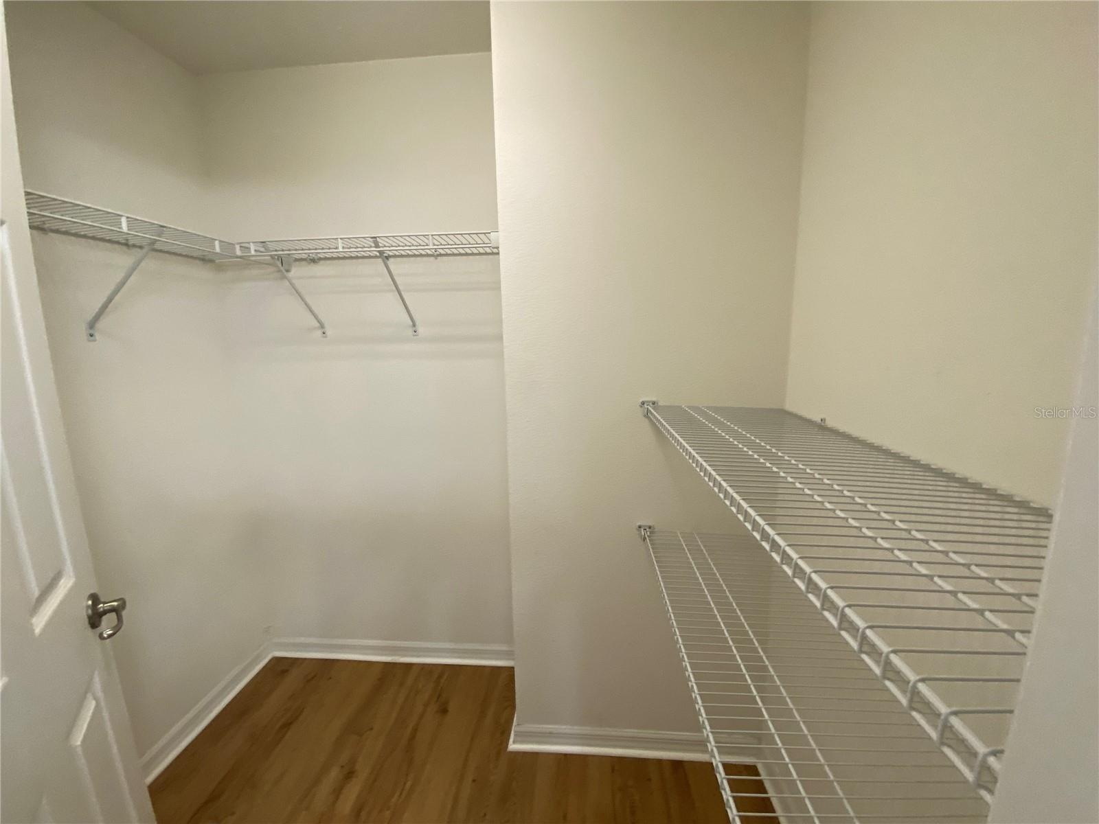AVALON PARK NORTHWEST VILLAGE PH 02-4 - Residential Lease