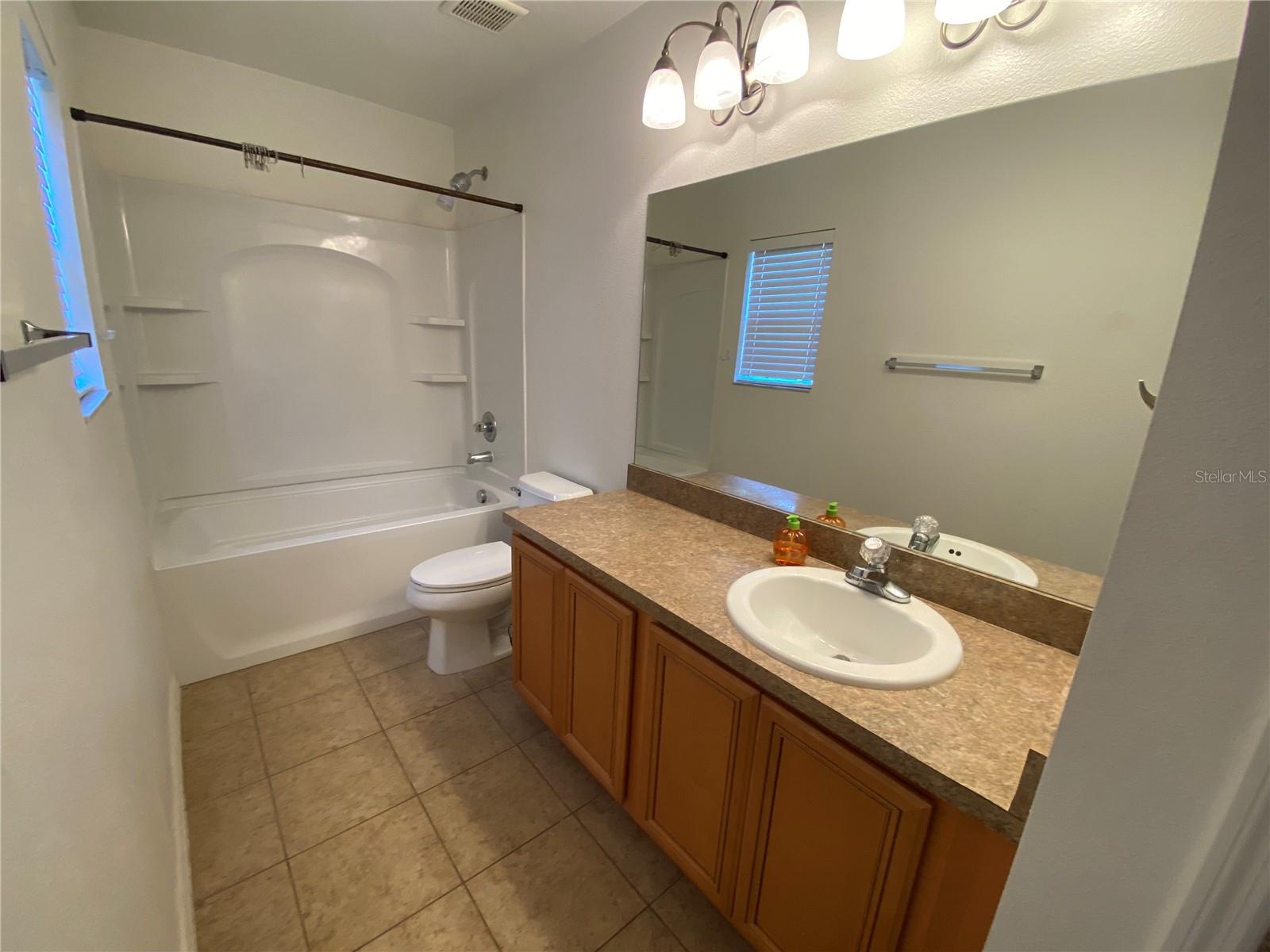AVALON PARK NORTHWEST VILLAGE PH 02-4 - Residential Lease