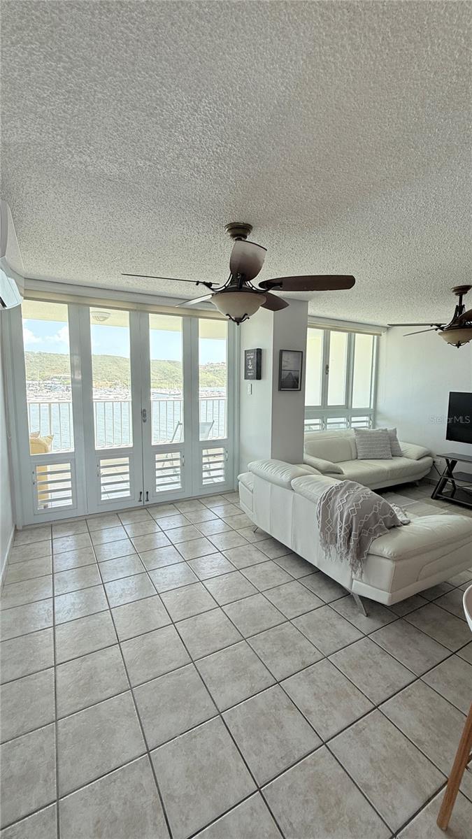 DOS MARINAS TOWER II - Residential