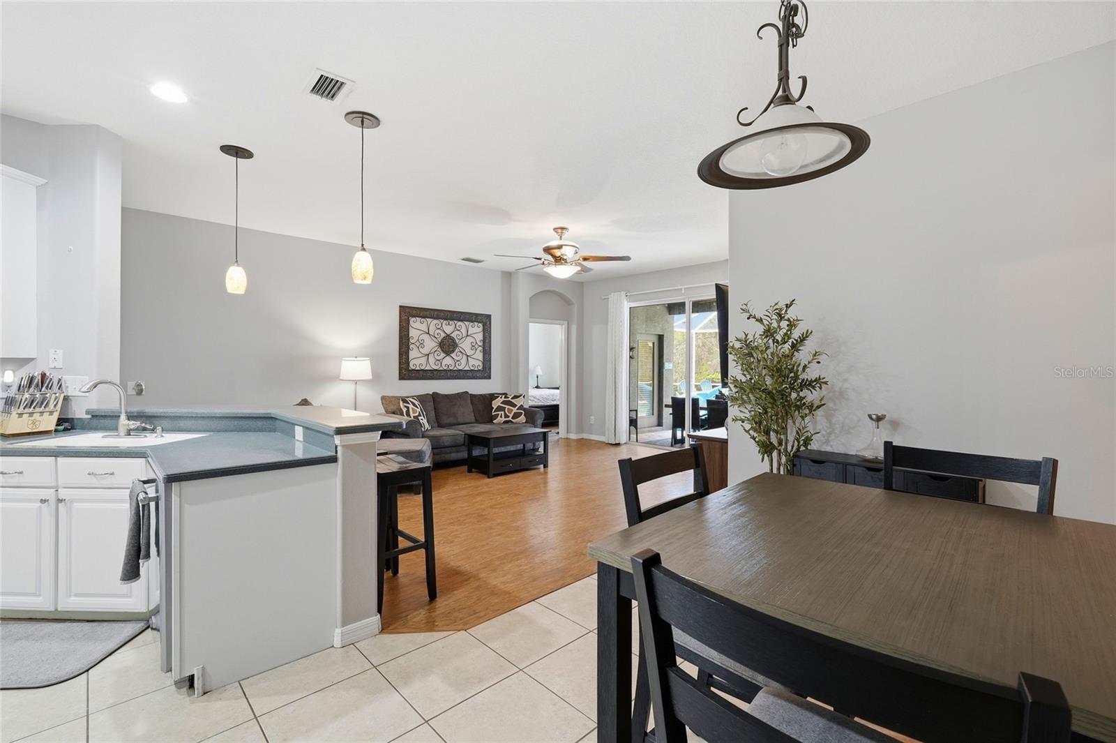 THE OAKS AT WOODLAND PARK PH 1 - Residential