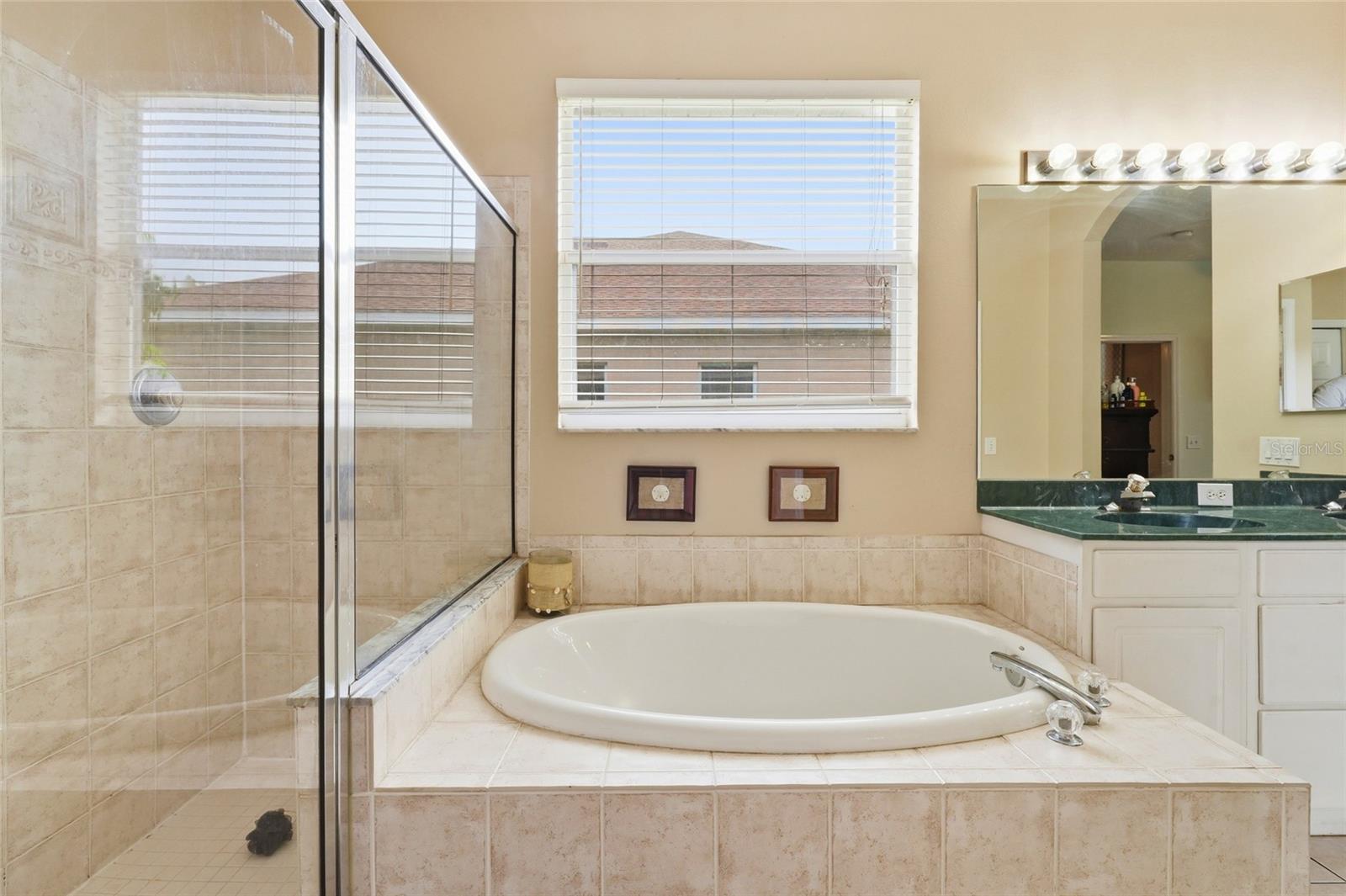 THE OAKS AT WOODLAND PARK PH 1 - Residential